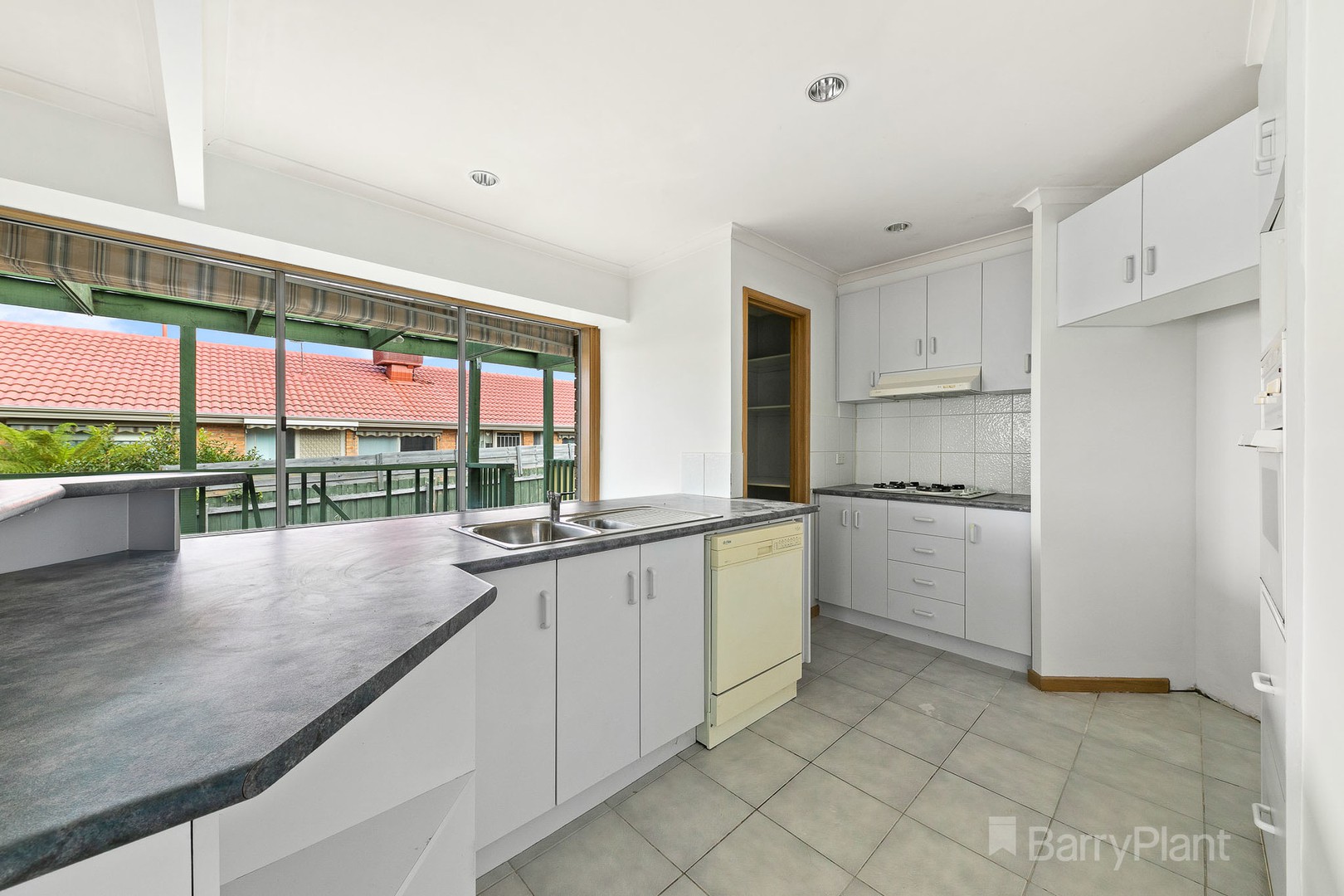 26 Pentland Drive, Narre Warren, VIC 3805, Narre Warren - Thumbnail 5