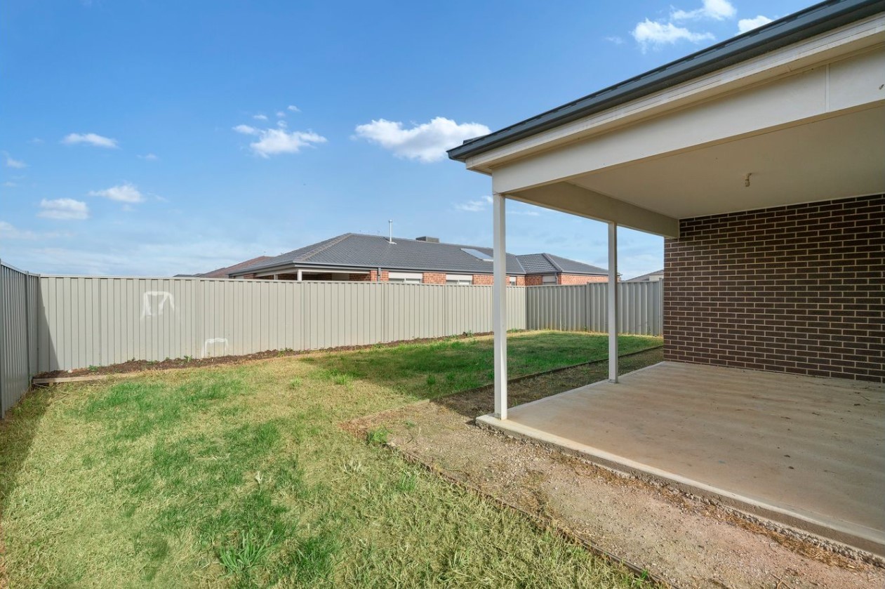 26 Perennial Drive, Kurunjang, VIC 3337, Kurunjang - Thumbnail 8