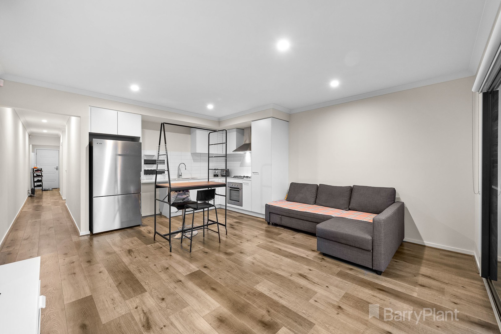 26 Plymouth Boulevard, Clyde North, VIC 3978, Clyde North - Thumbnail 4