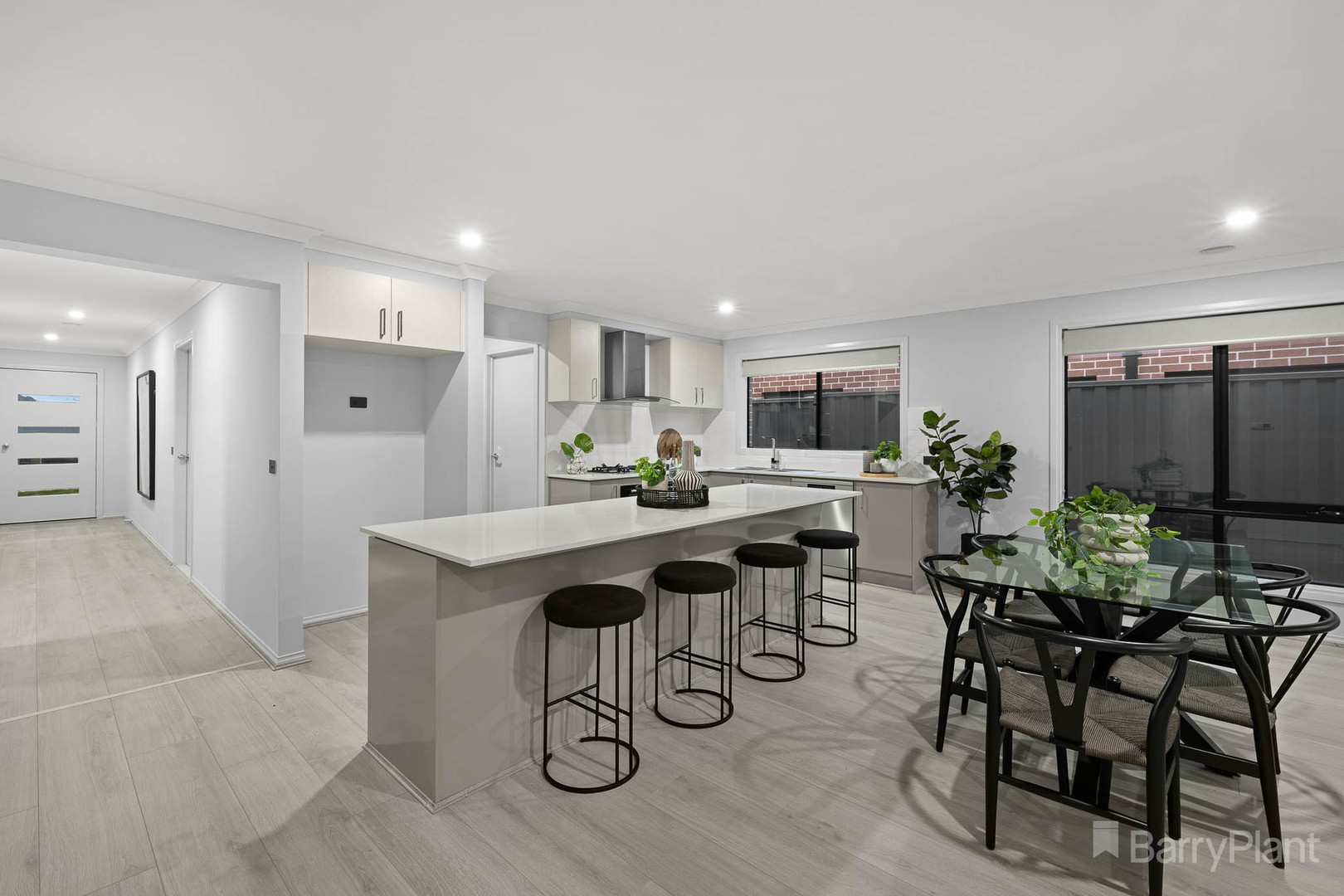 26 Portillo Crescent, Pakenham, VIC 3810 - Thumbnail 2 - 30/08/2023