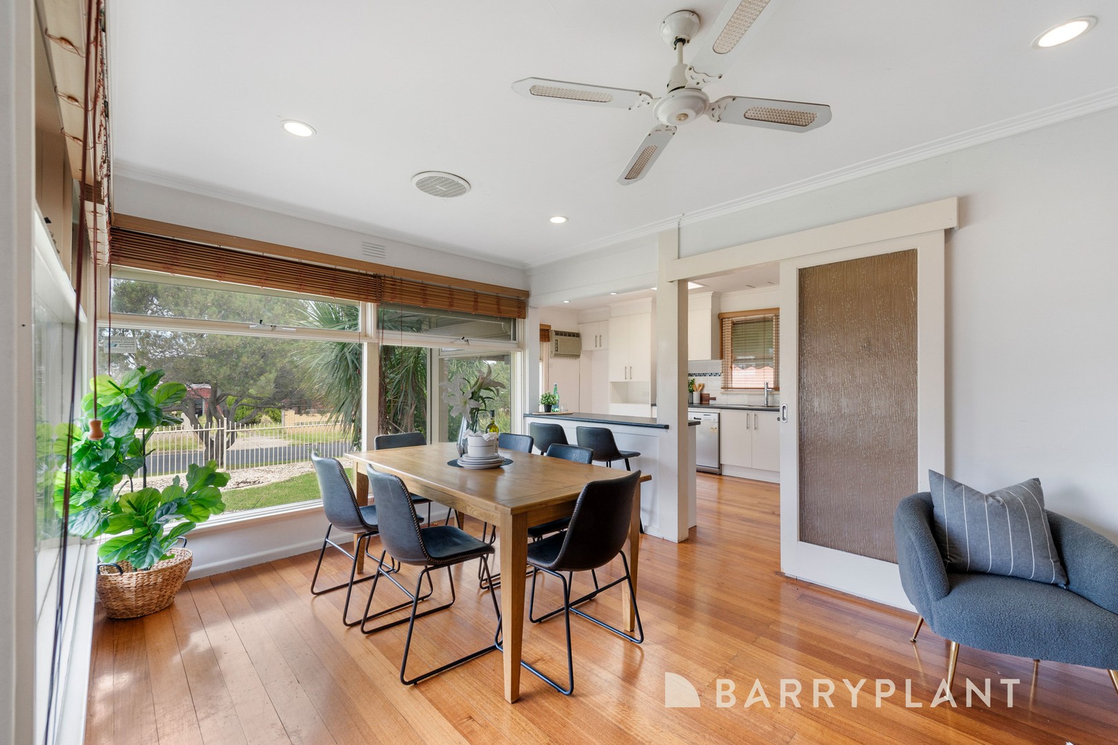 26 Quail Crescent, Melton, VIC 3337, Melton - Thumbnail 4