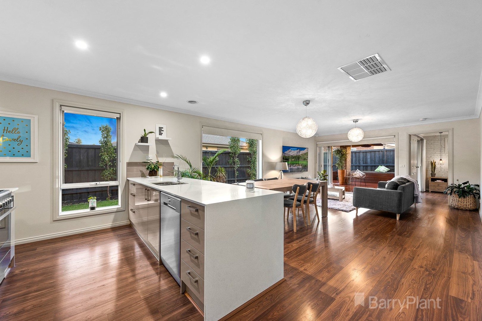 26 Ravensdale Avenue, Officer, VIC 3809, Officer - Thumbnail 2