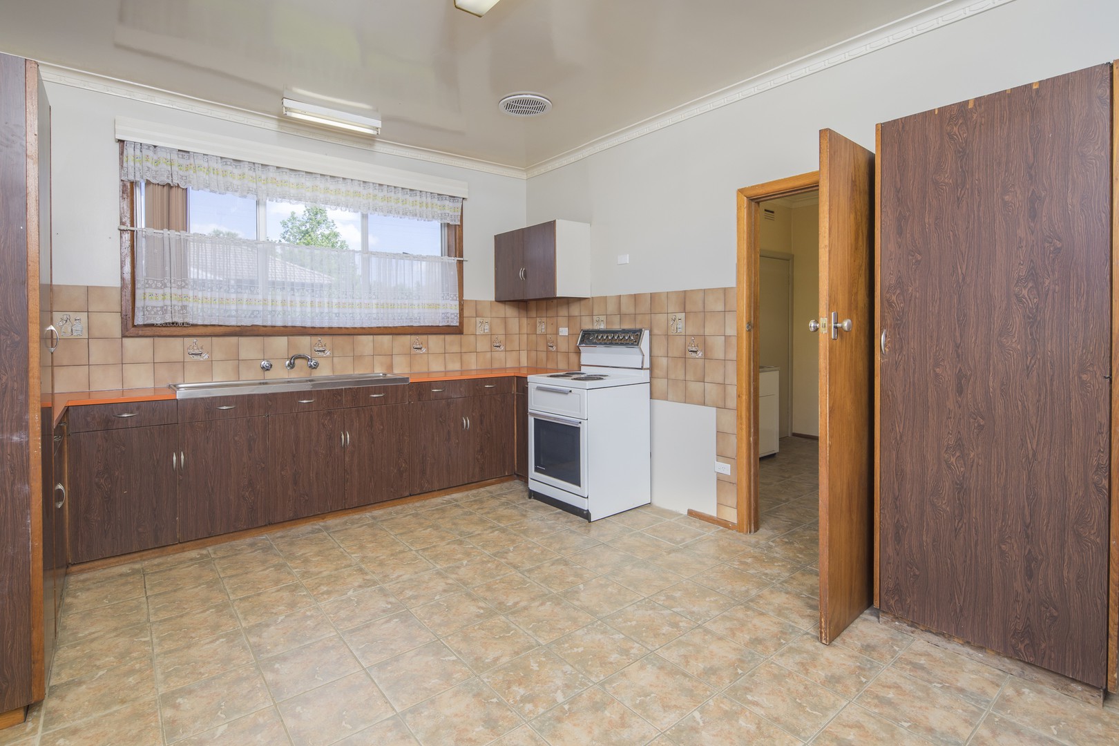 26 Reid Street, Brown Hill, VIC 3350, Brown Hill - Thumbnail 2
