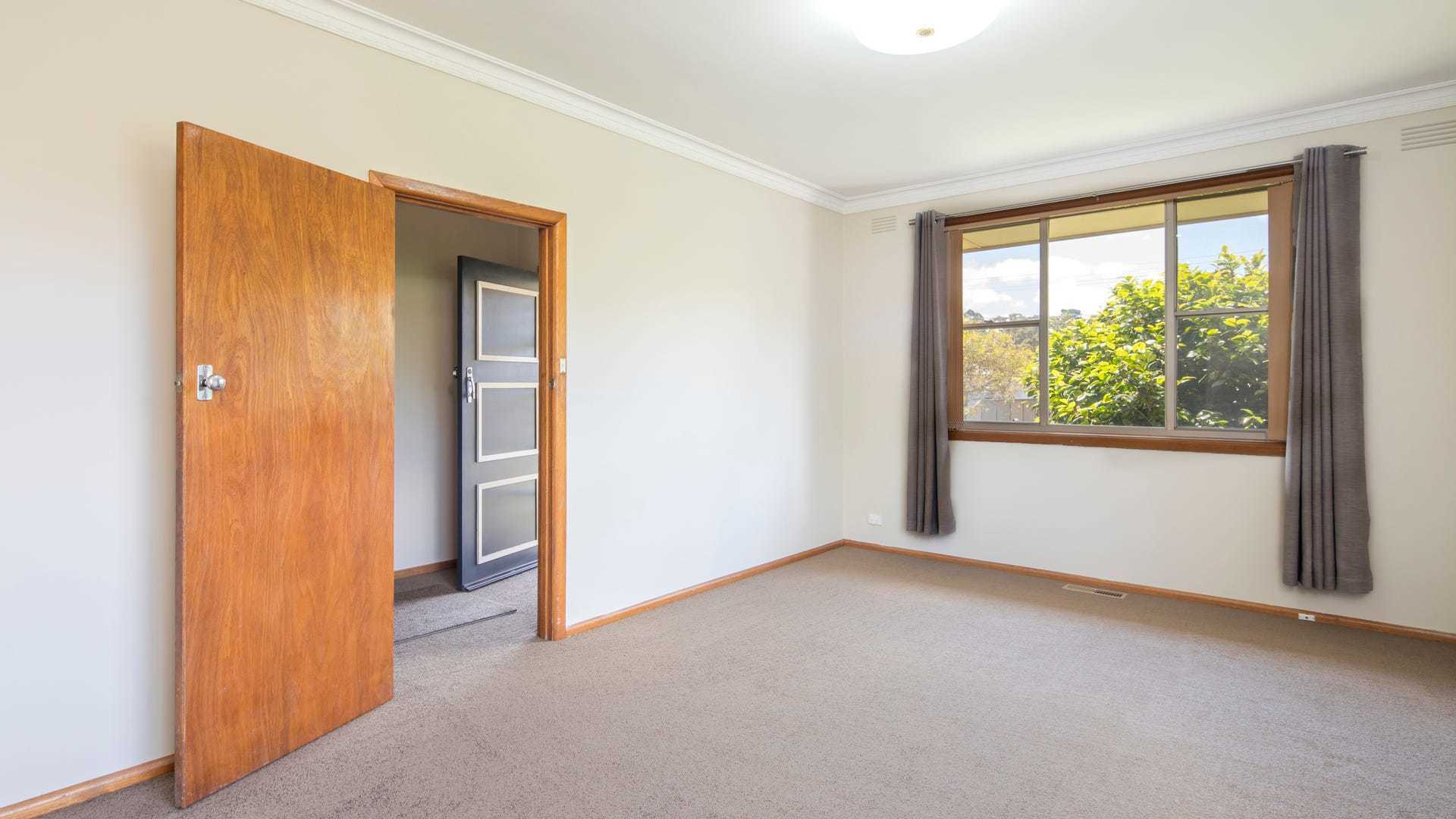 26 Reid Street, Brown Hill, VIC 3350, Brown Hill - Thumbnail 3