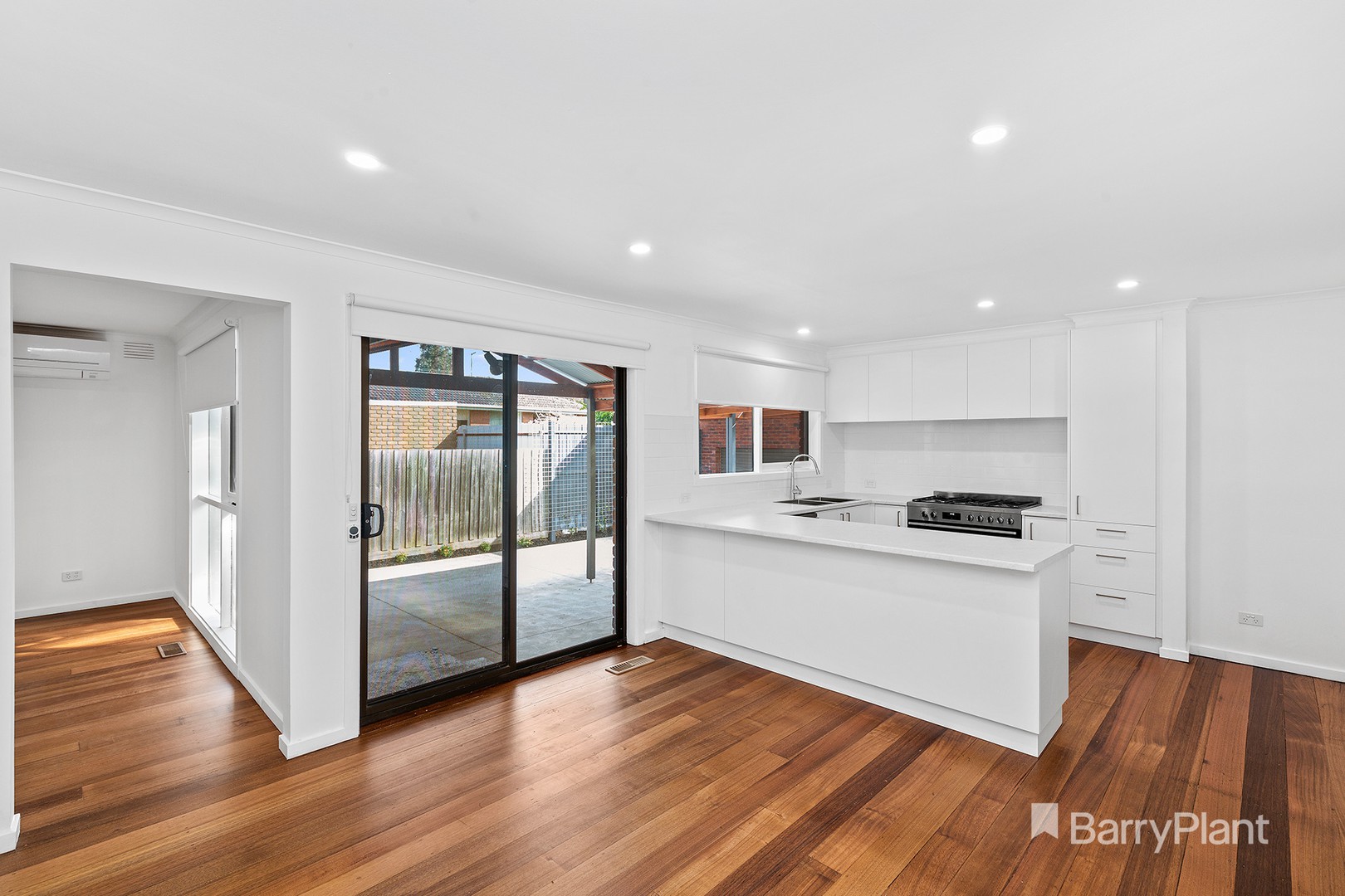 26 Rimfire Crescent, Cranbourne, VIC 3977, Cranbourne - Thumbnail 3