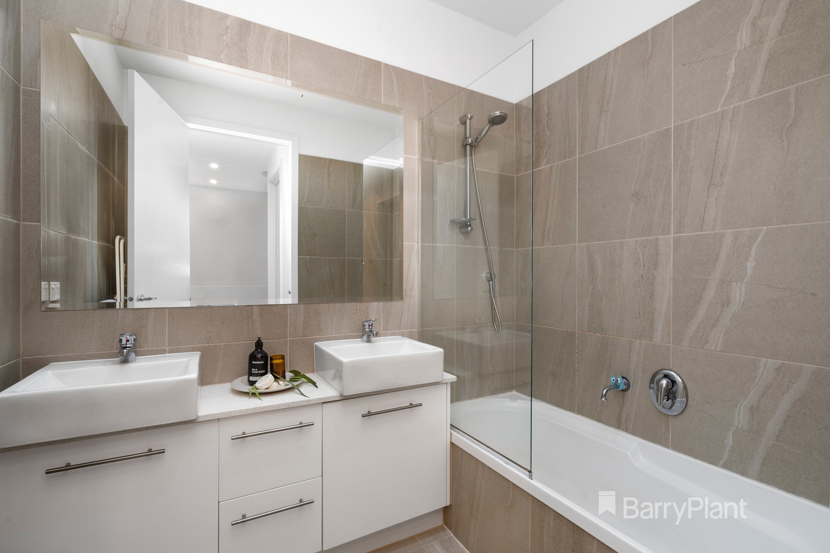 26 River Gum Close, Diamond Creek, VIC 3089, Diamond Creek - Thumbnail 4