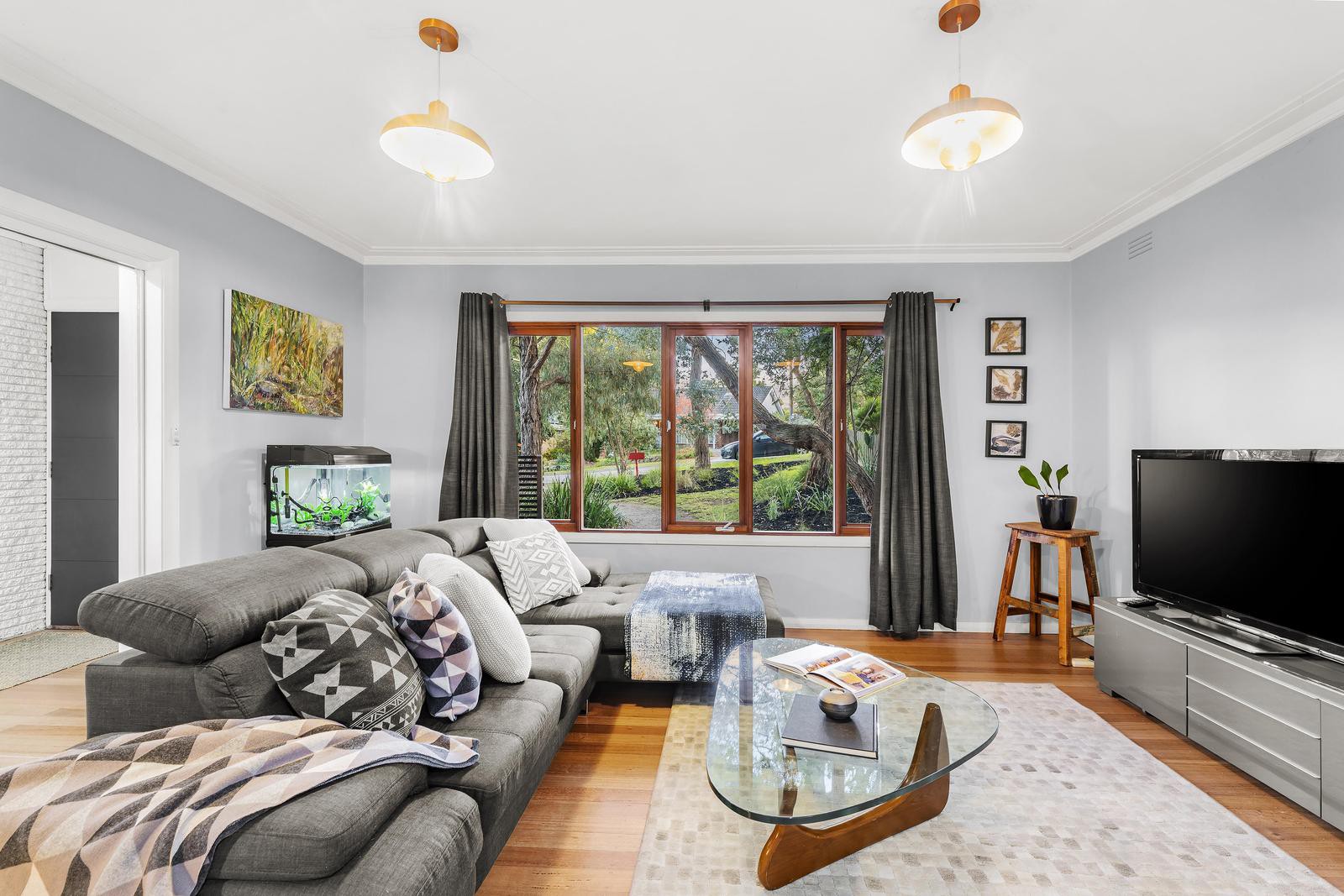26 Robern Parade, Viewbank, VIC 3084 - Thumbnail 2 - 24/05/2023