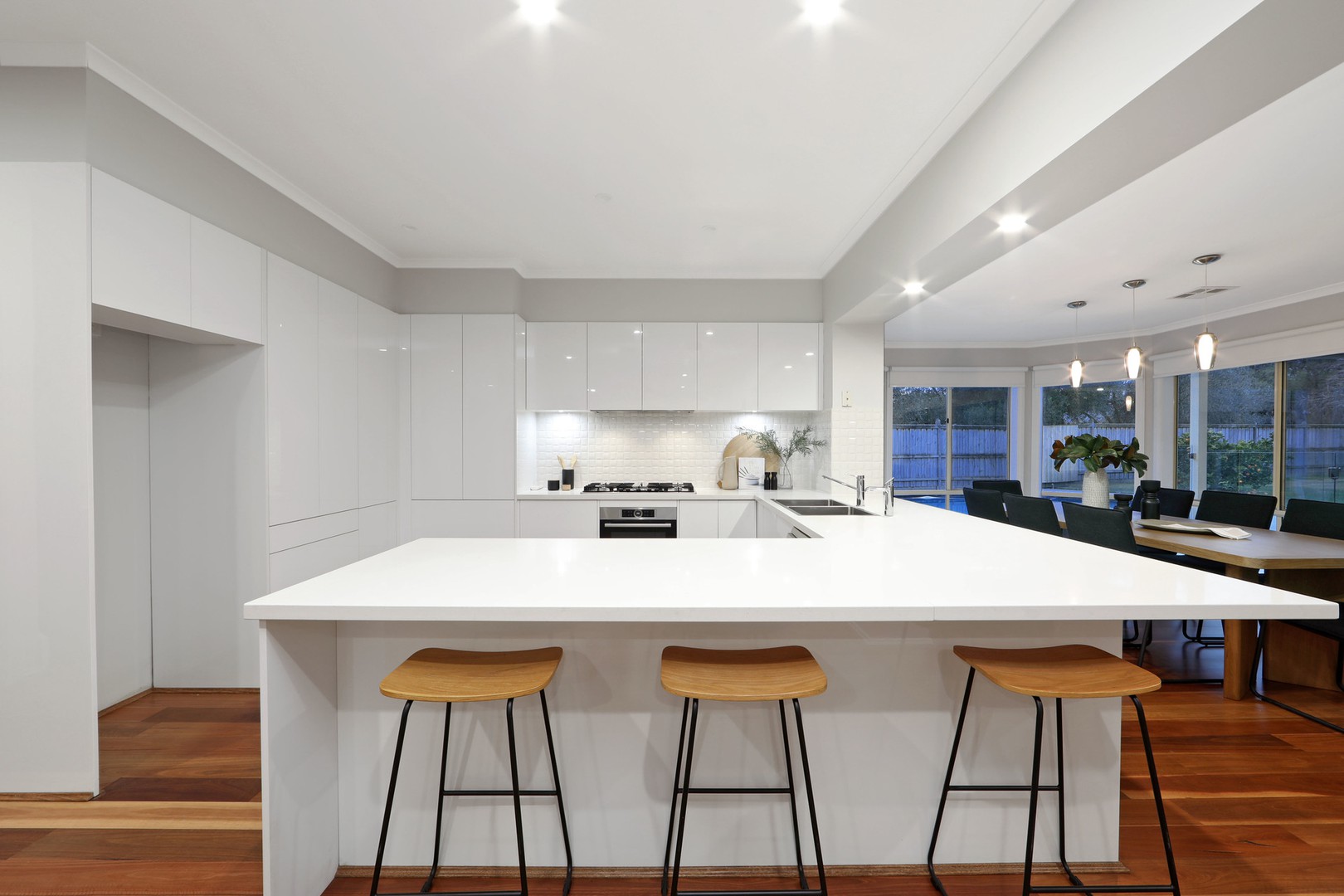 26 Rosewood Boulevard, Lysterfield, VIC 3156, Lysterfield - Thumbnail 2
