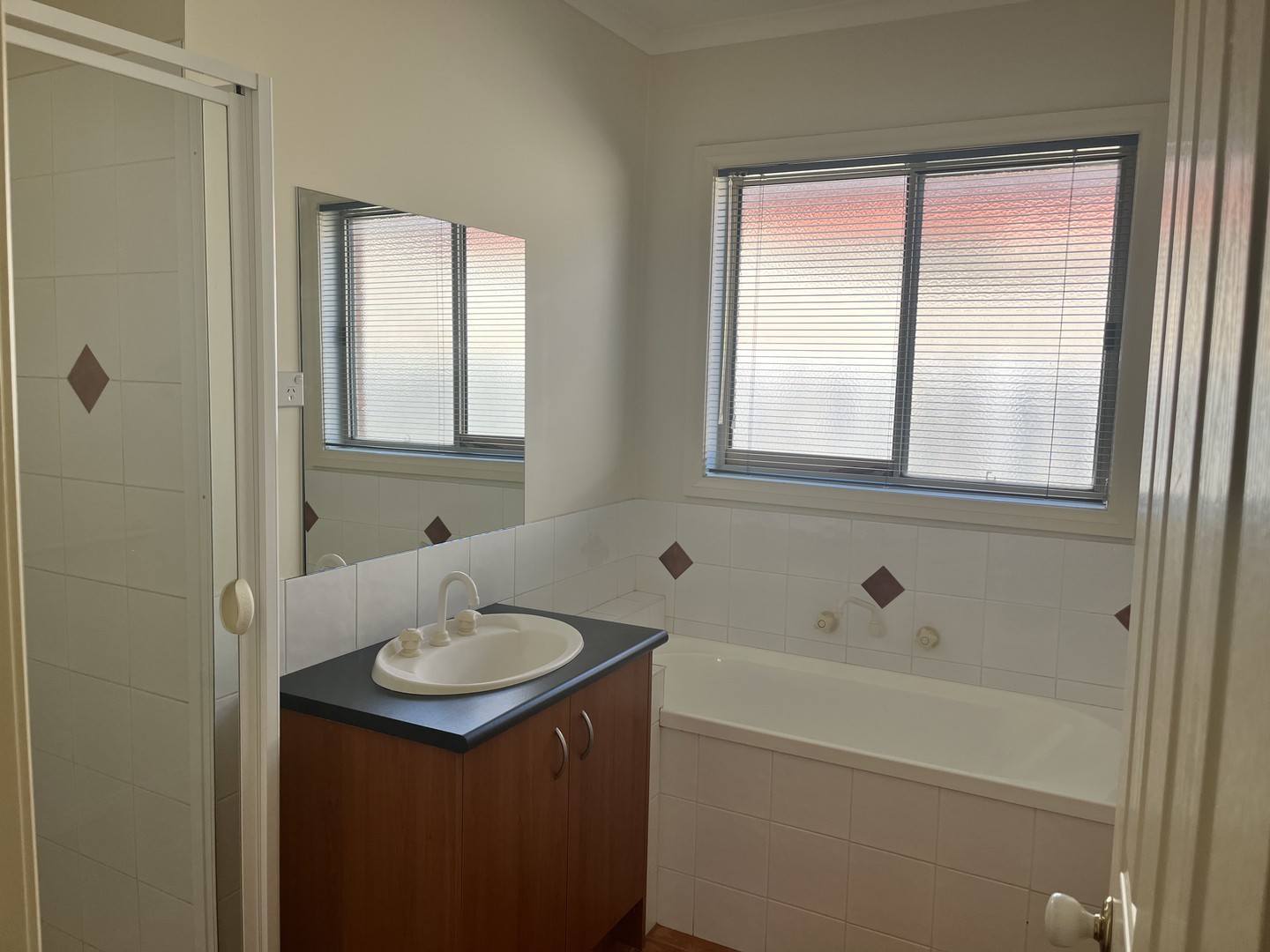 26 Ruby Place, Werribee, VIC 3030, Werribee - Thumbnail 3