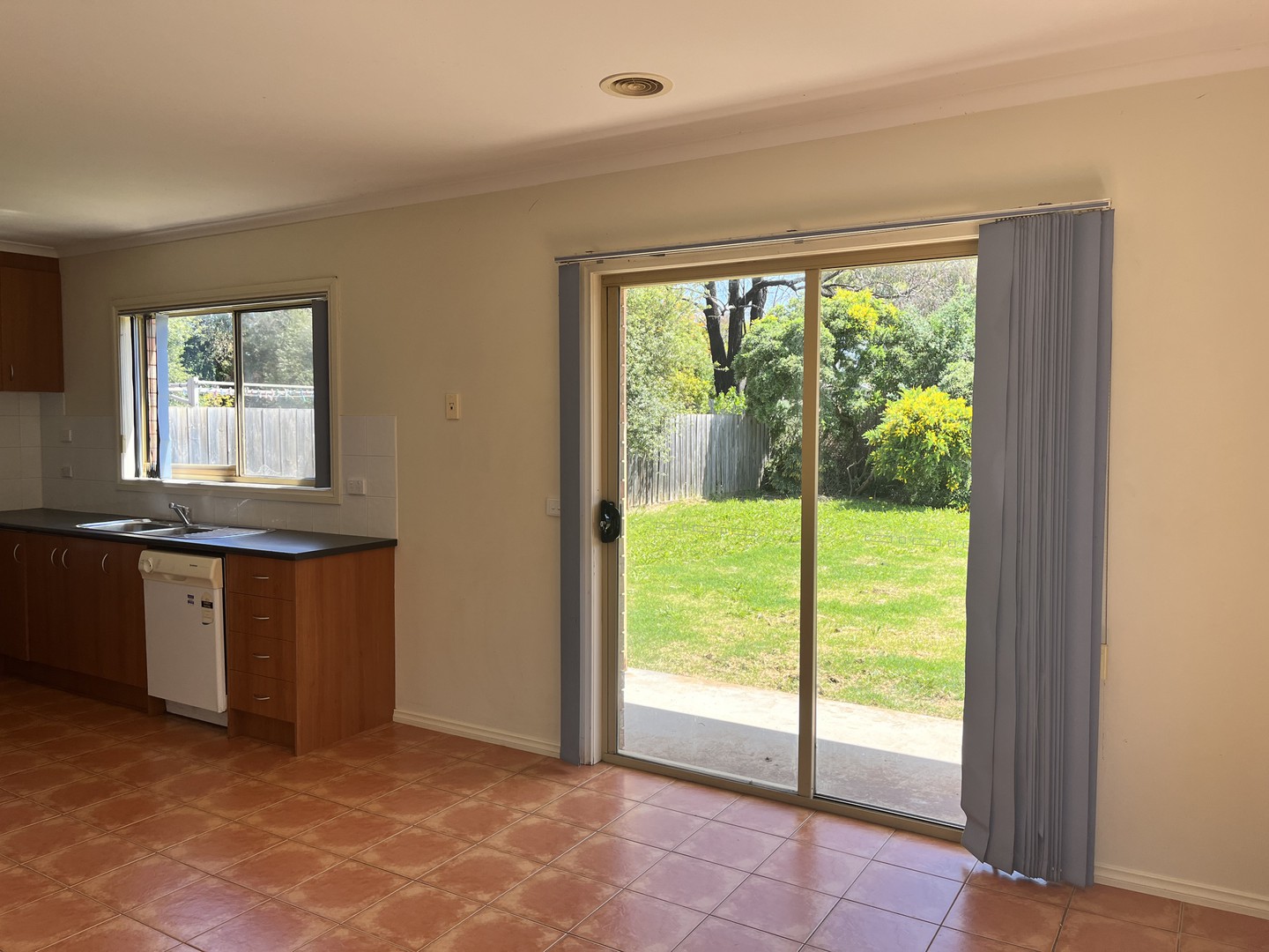 26 Ruby Place, Werribee, VIC 3030, Werribee - Thumbnail 7