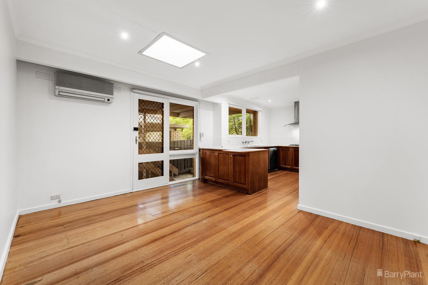26 Russell Street, Bulleen, VIC 3105, Bulleen - Thumbnail 3