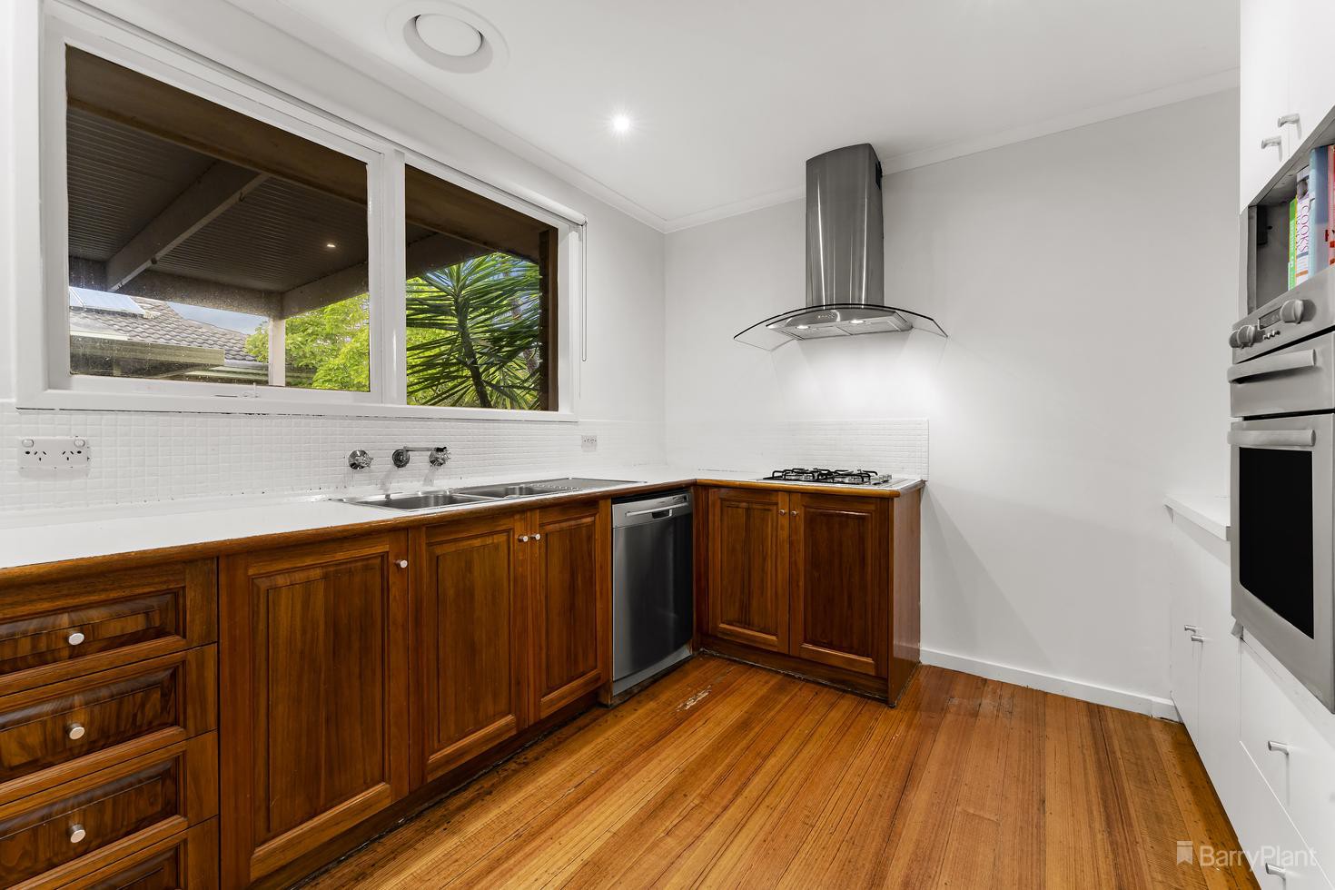 26 Russell Street, Bulleen, VIC 3105, Bulleen - Thumbnail 4
