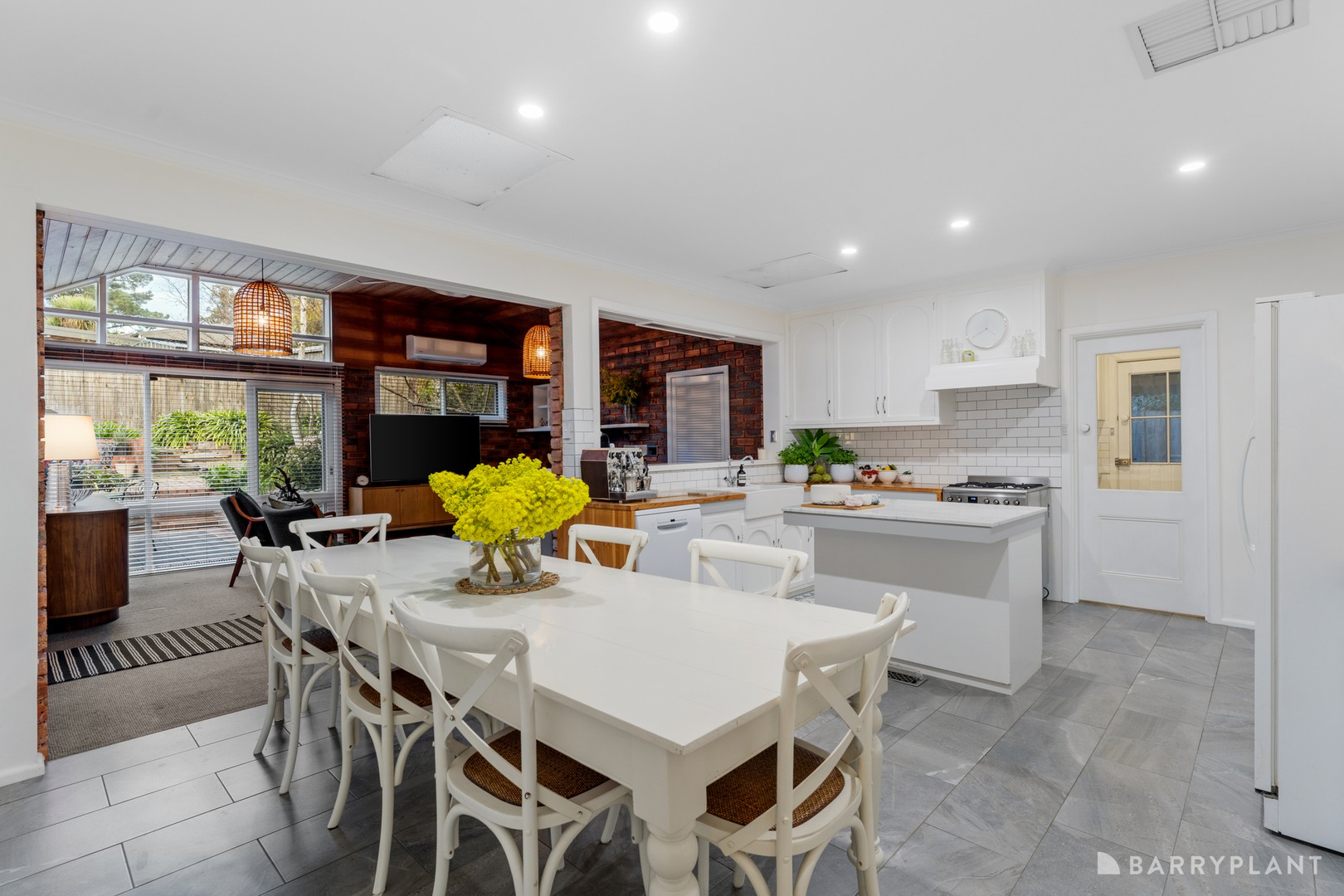26 Shane Crescent, Croydon South, VIC 3136, Croydon South - Thumbnail 6