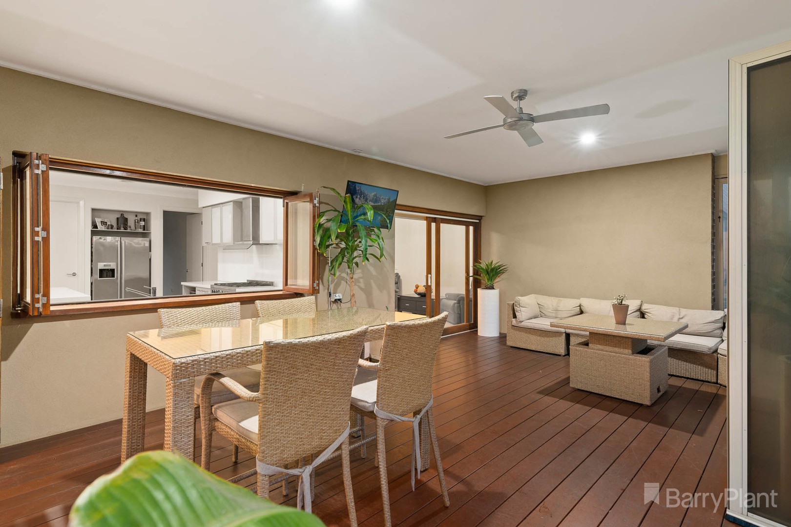 26 Sidney Nolan Place, Pakenham, VIC 3810, Pakenham - Thumbnail 4