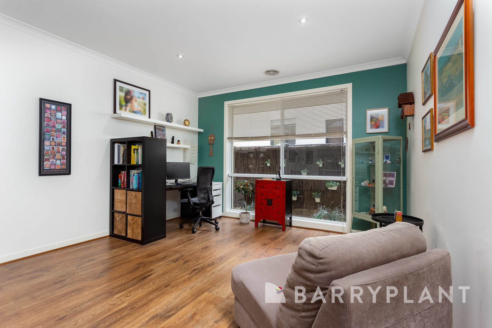 26 Signature Boulevard, Sanctuary Lakes, VIC 3030, Point Cook - Thumbnail 7