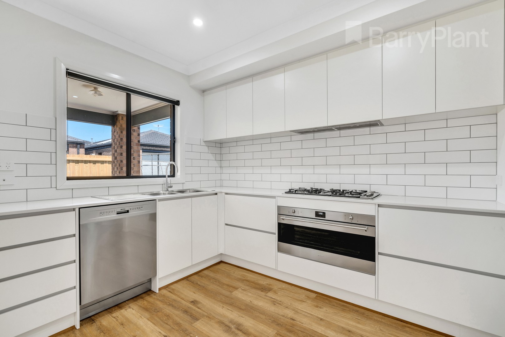 26 Stringybark Drive, Donnybrook, VIC 3064, Donnybrook - Thumbnail 3