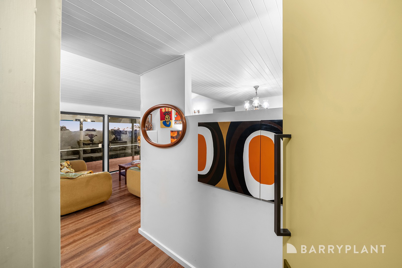 26 Summit Road, Lilydale, VIC 3140 - Thumbnail 2 - 29/05/2025