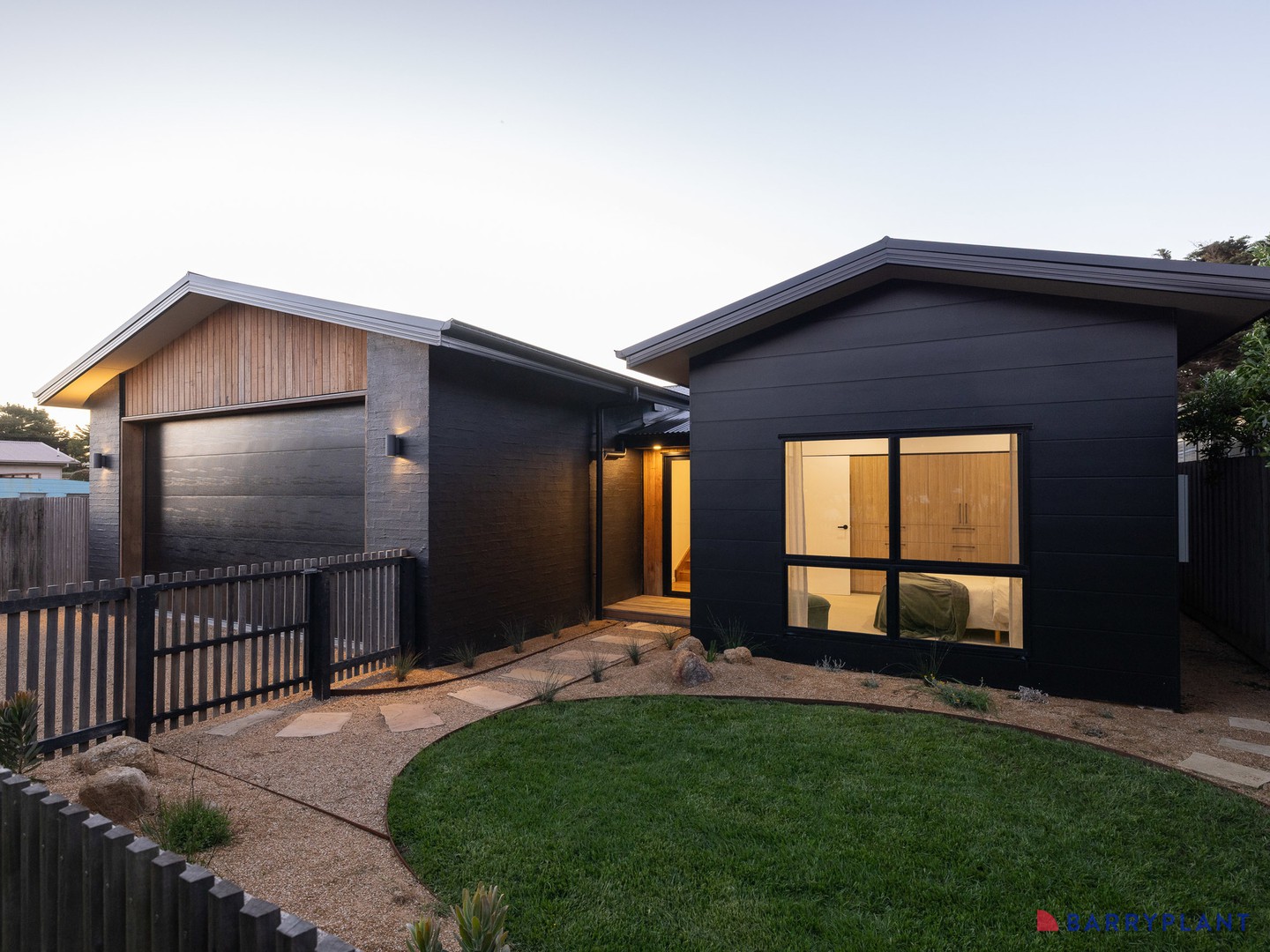 26 Sunderland Bay Road, Sunderland Bay, VIC 3922 - Thumbnail 2 - 29/10/2025