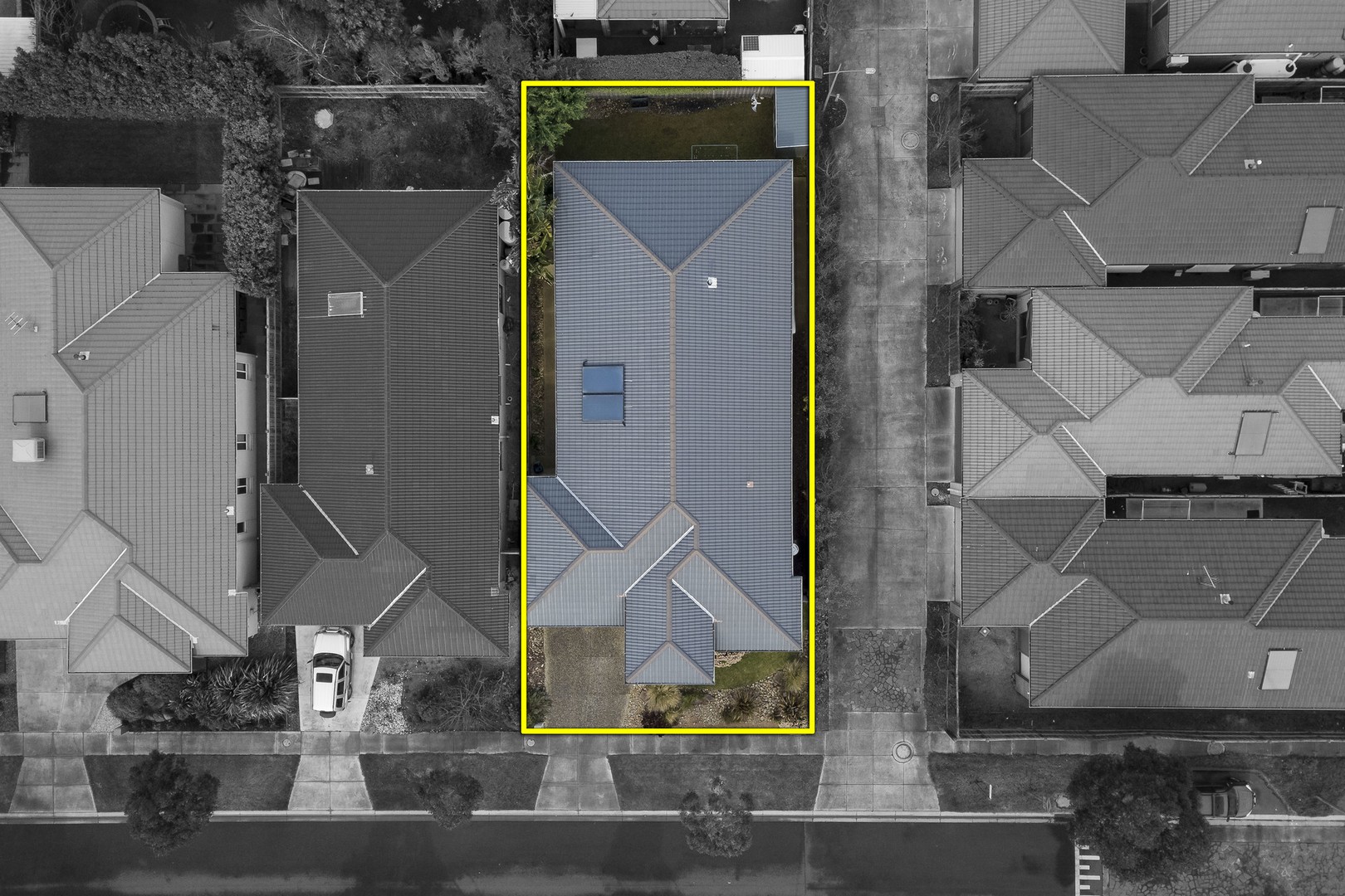 26 Surrey Grove, Point Cook, VIC 3030, Point Cook - Thumbnail 2