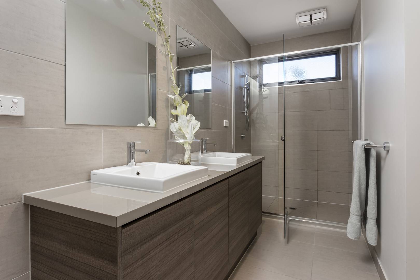 26 Surrey Grove, Point Cook, VIC 3030, Point Cook - Thumbnail 5