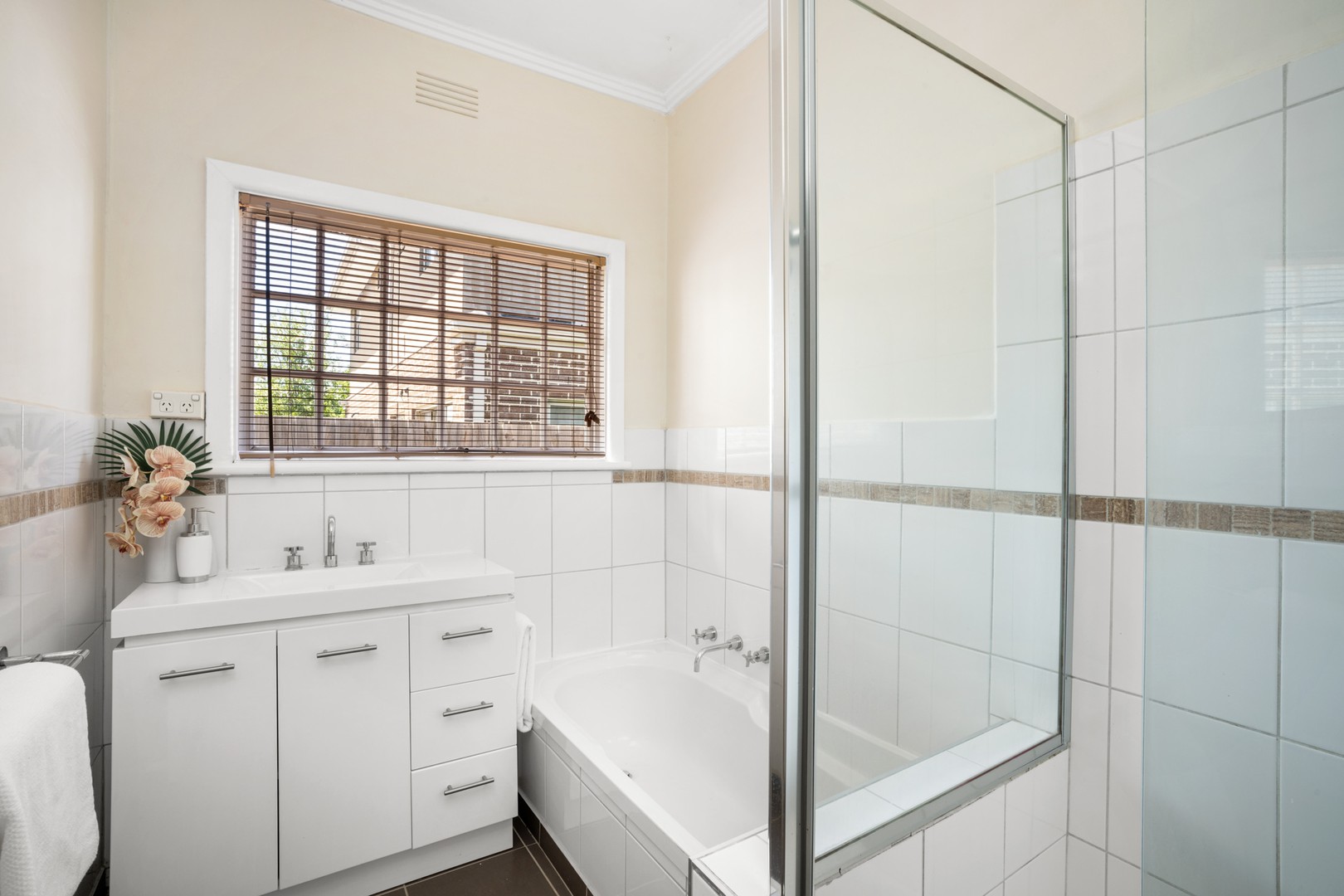 26 Tasman Avenue, Belmont, VIC 3216, Belmont - Thumbnail 8