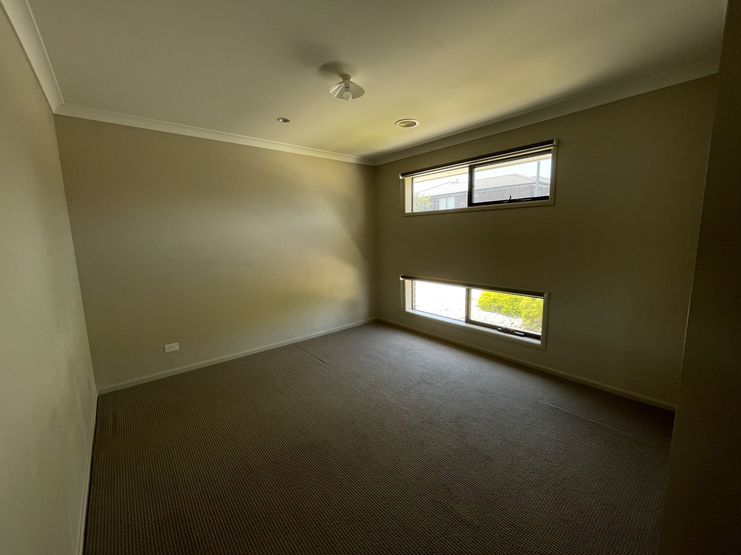 26 Terrene  Terrace, Point Cook, VIC 3030, Point Cook - Thumbnail 4