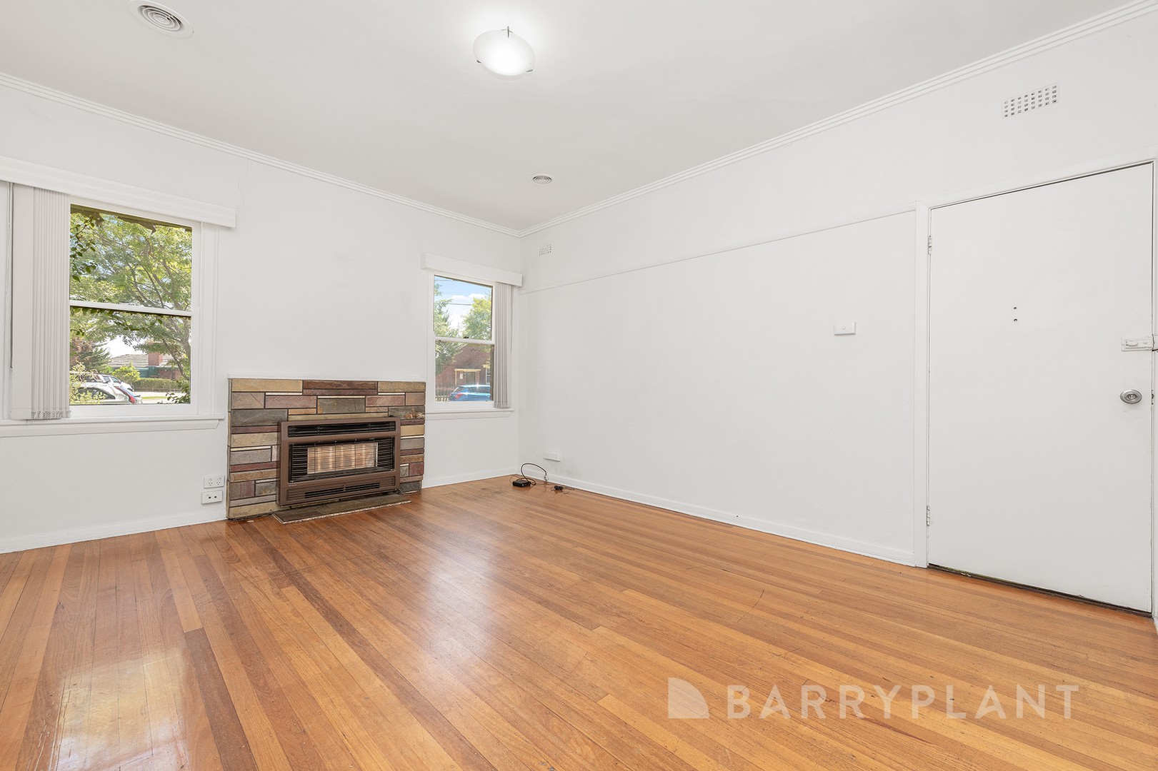 26 Treloar Crescent, Braybrook, VIC 3019, Braybrook - Thumbnail 4