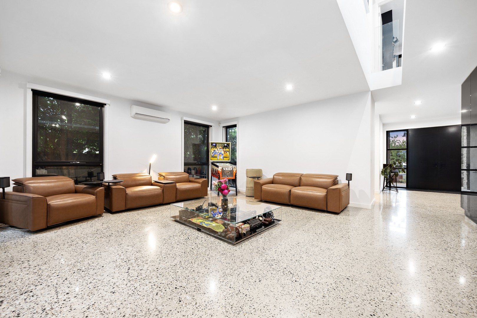 26 Vaucluse Boulevard, Sanctuary Lakes, VIC 3030, Point Cook - Thumbnail 5