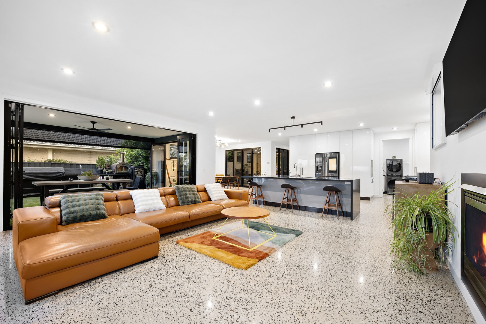 26 Vaucluse Boulevard, Sanctuary Lakes, VIC 3030, Point Cook - Thumbnail 8