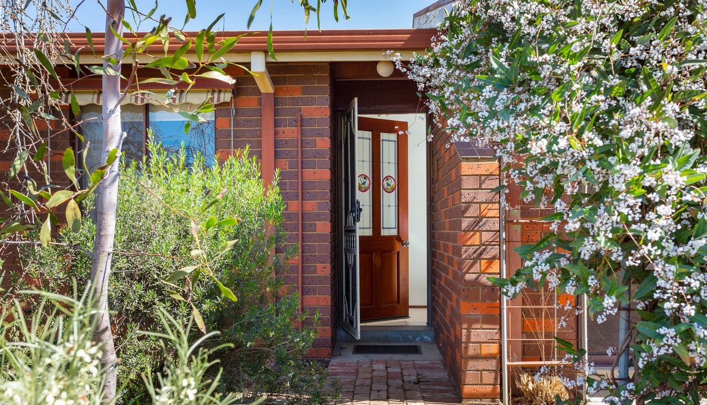 26 Walls Street, Eaglehawk, VIC 3556, Eaglehawk - Thumbnail 2