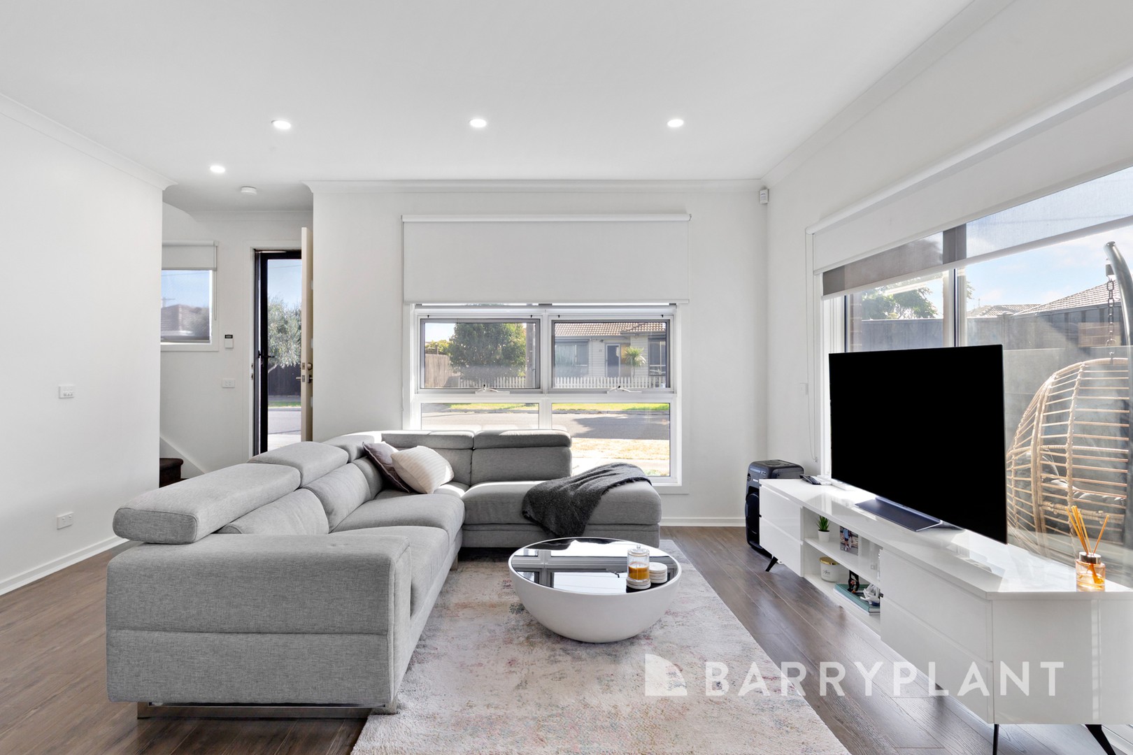 26 Wandsworth Avenue, Deer Park, VIC 3023 - Thumbnail 2 - 30/04/2026