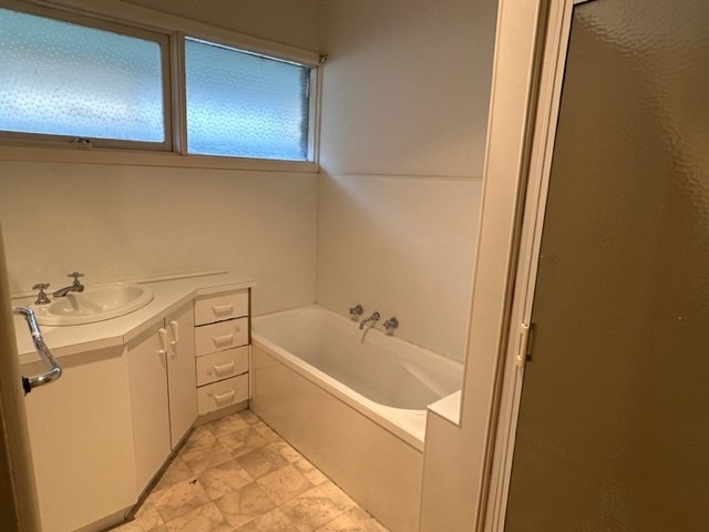 26 Wattleglen Street, Craigieburn, VIC 3064, Craigieburn - Thumbnail 7