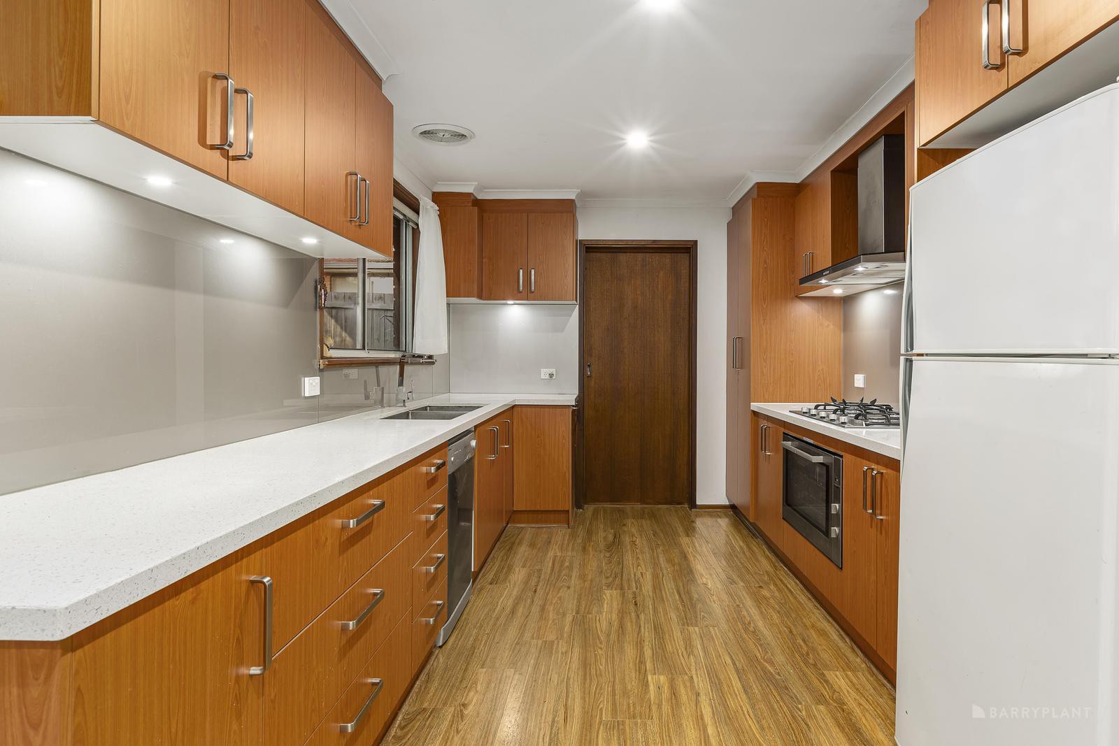 26 Willa Avenue, Viewbank, VIC 3084, Viewbank - Thumbnail 3