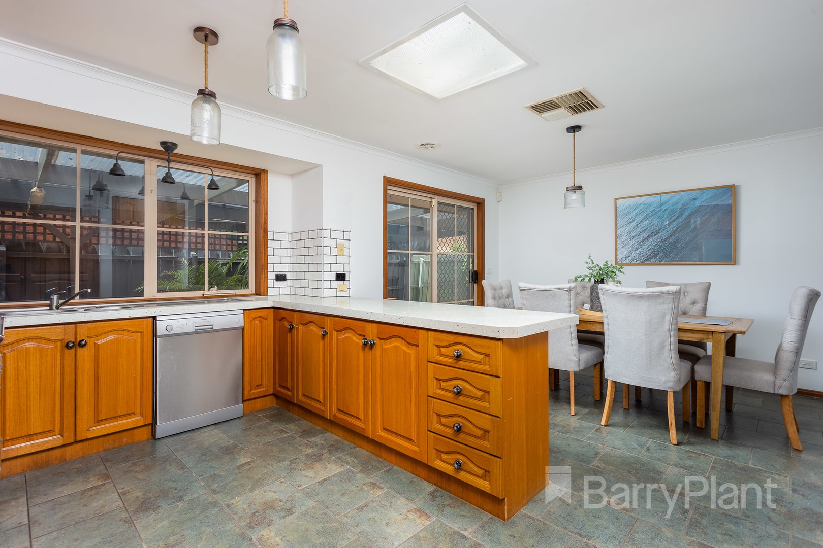 26 William Leake Avenue, Seabrook, VIC 3028, Seabrook - Thumbnail 3