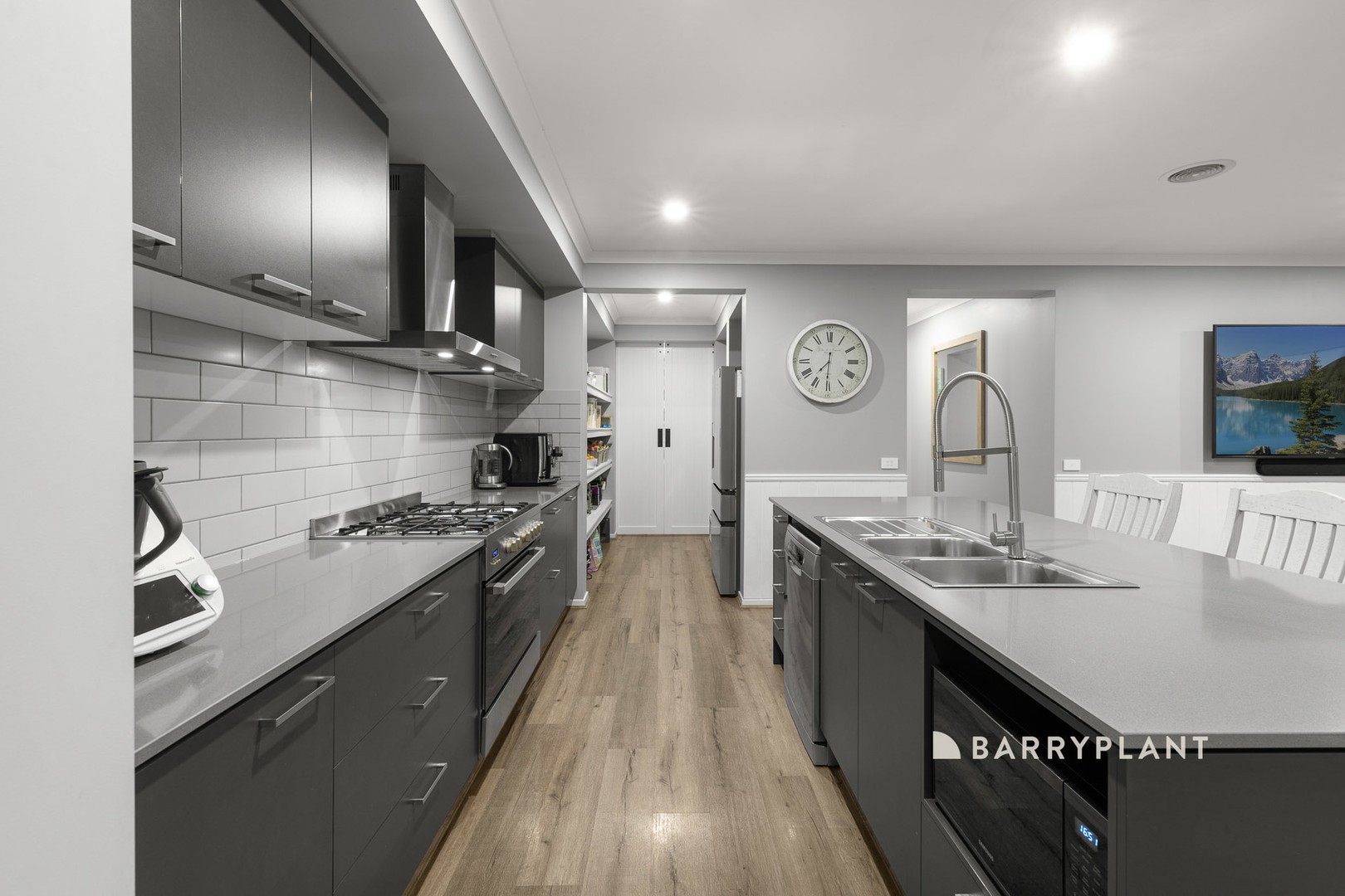 26 Wiltons Crescent, Drouin, VIC 3818, Drouin - Thumbnail 5