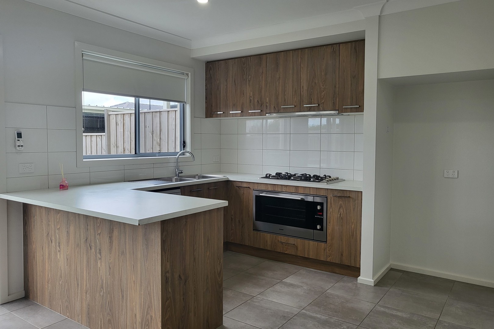 26 Wiseman Walk, Wollert, VIC 3750, Wollert - Thumbnail 2