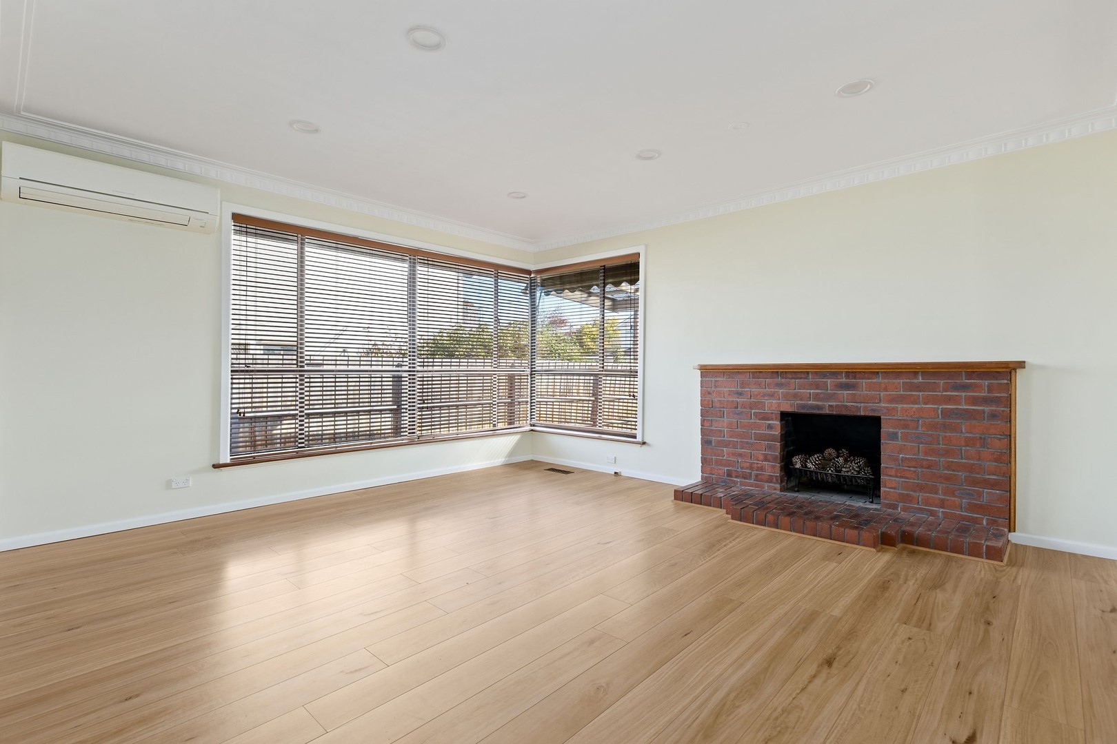 26 Wonganella Dr, Keilor East, VIC 3033 - Thumbnail 2 - 28/07/2026
