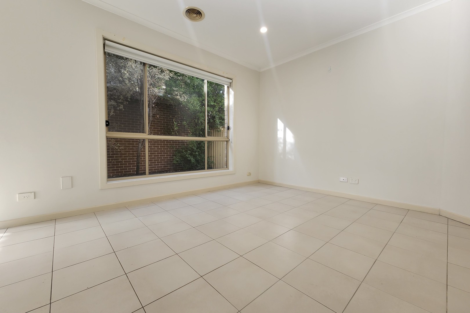 26 Zammit Lane, Hillside, VIC 3037 - Thumbnail 2 - 23/09/2024