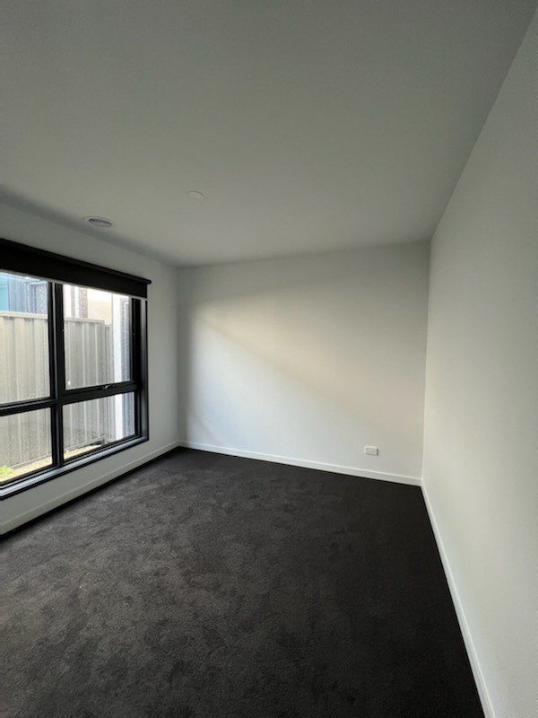 26 Zermatt  Loop, Pakenham, VIC 3810, Pakenham - Thumbnail 5