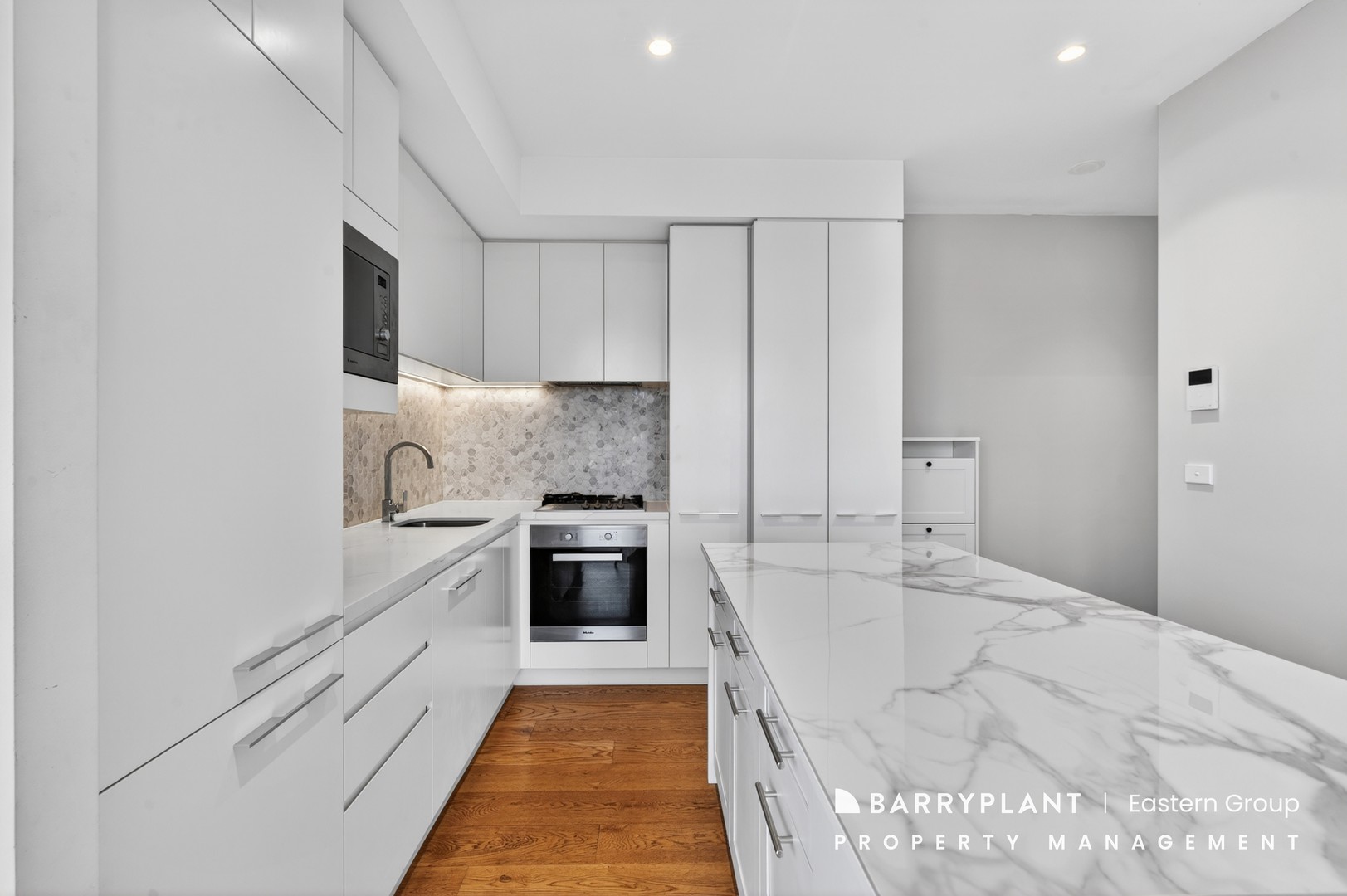 2606/850 Whitehorse Road, Box Hill, VIC 3128, Box Hill - Thumbnail 3
