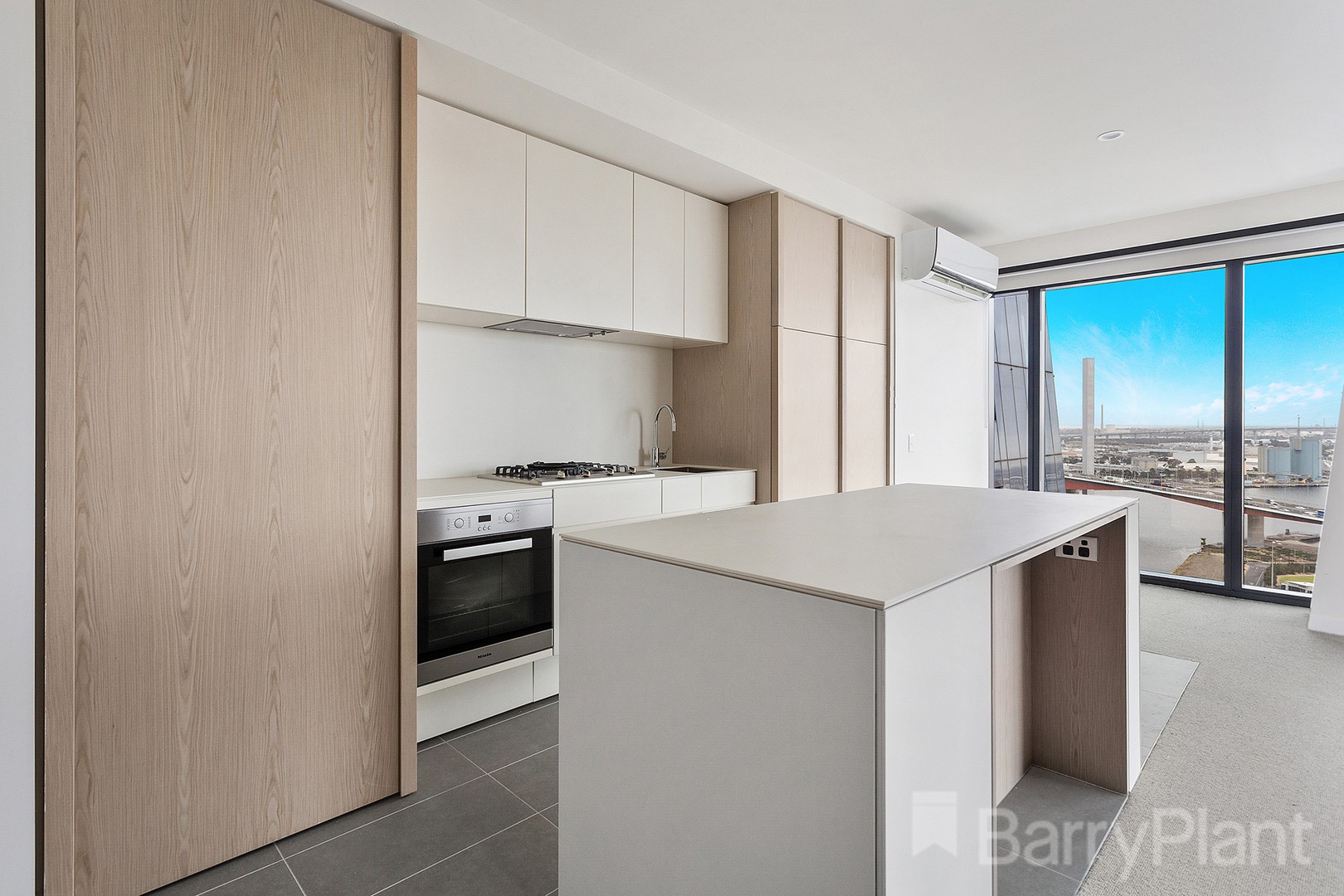 2608/6-22 Pearl River Road, Docklands, VIC 3008, Docklands - Thumbnail 4