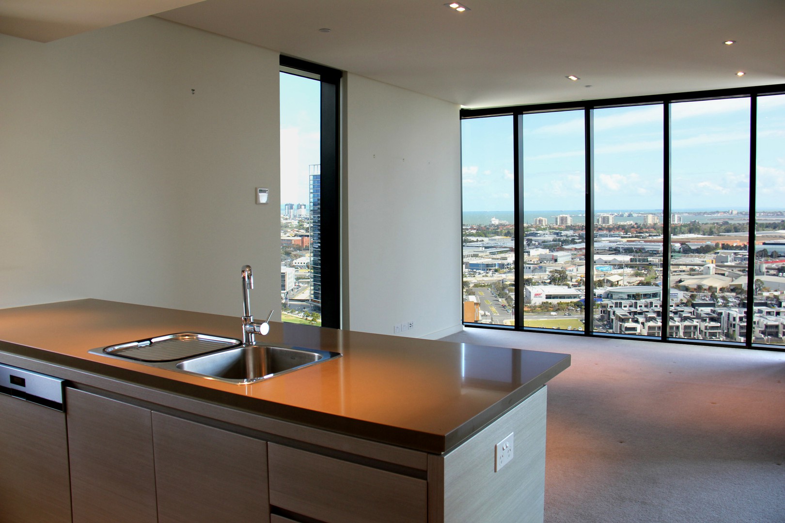 261/8 Waterside Place, Docklands, VIC 3008, Docklands - Thumbnail 2