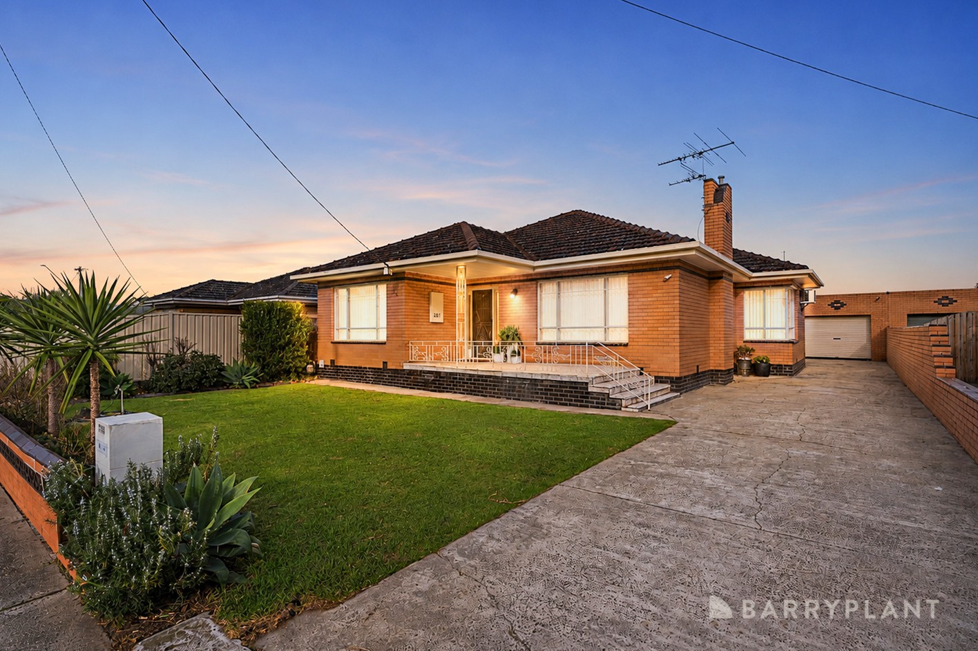 261 Main Road West, St Albans, VIC 3021 - Thumbnail 2 - 10/08/2026
