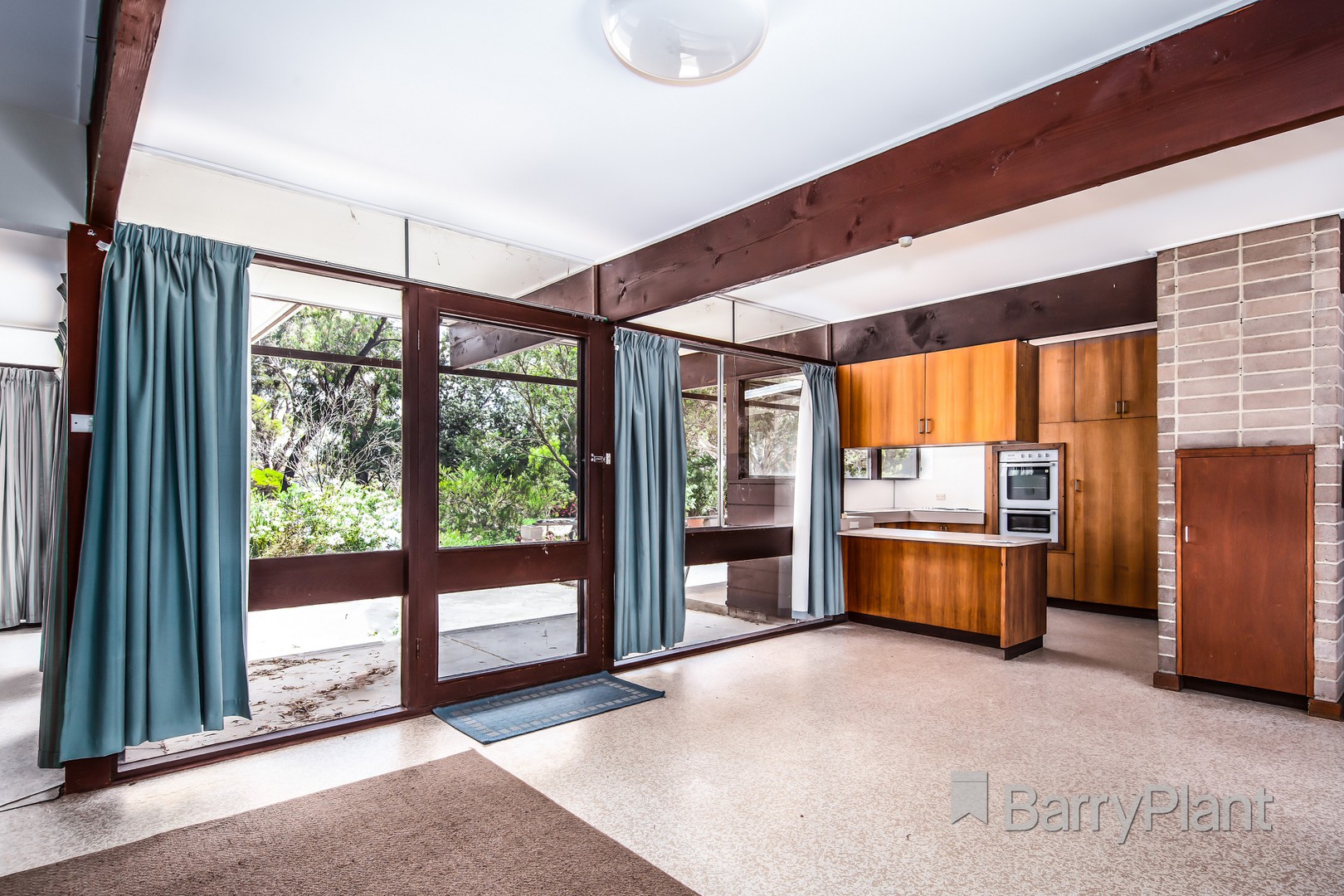 263 Princes Highway, Werribee, VIC 3030 - Thumbnail 1 - 04/01/2022