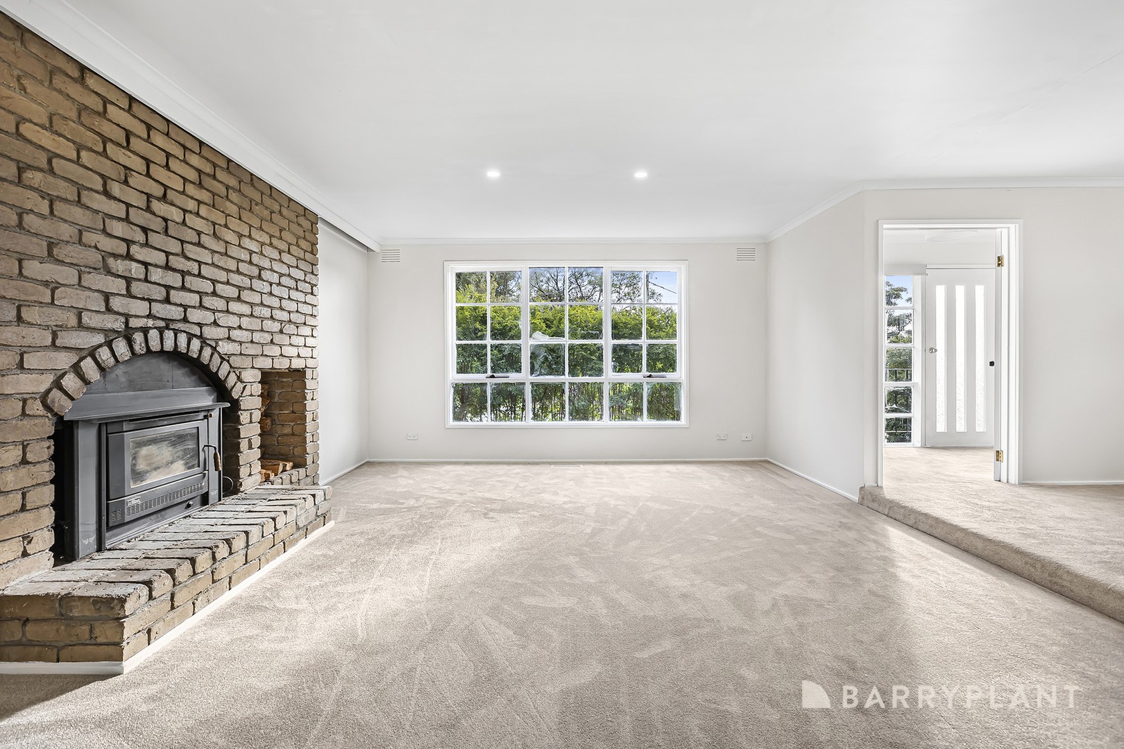 263 Warburton Highway, Wandin North, VIC 3139 - Thumbnail 2 - 06/02/2025