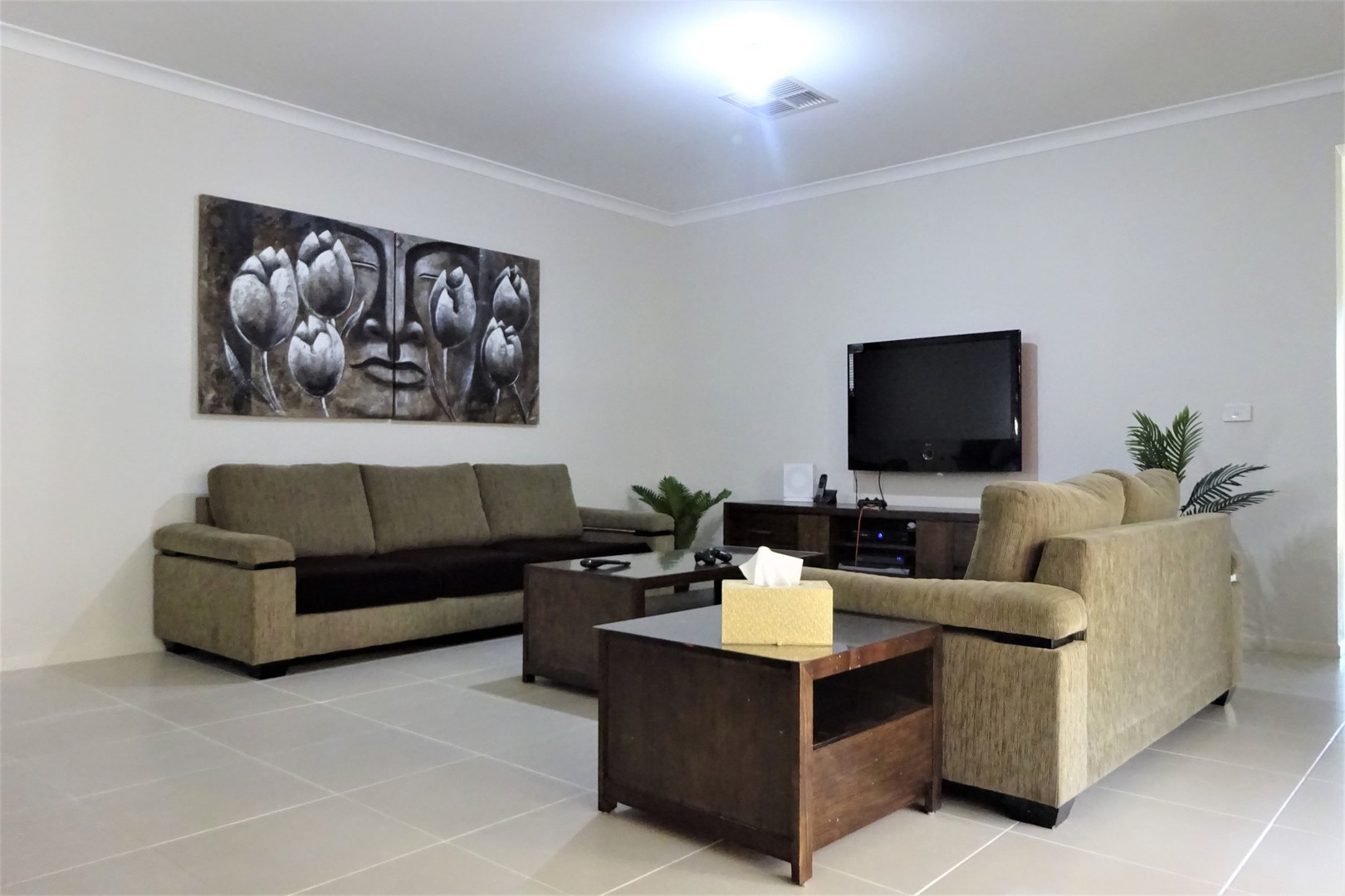266 Waterview Boulevard, Craigieburn, VIC 3064, Craigieburn - Thumbnail 4