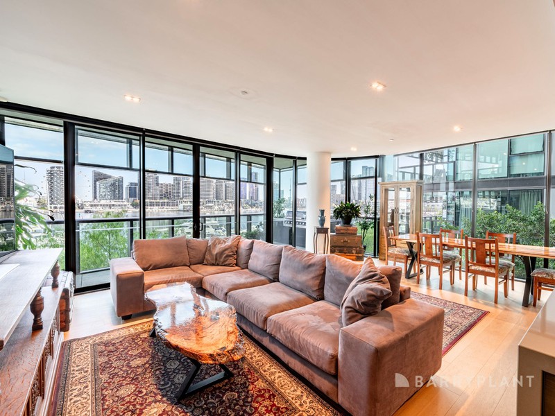 26M/9 Waterside Place, Docklands, VIC 3008 - Image - 24/02/2026