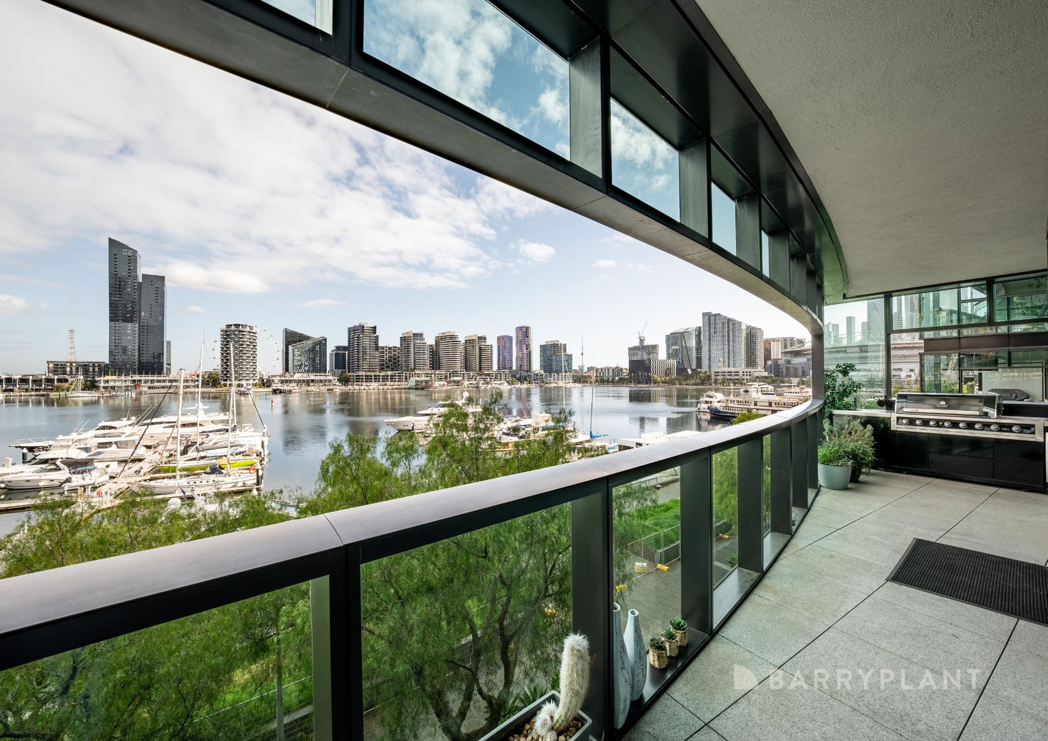 26M/9 Waterside Place, Docklands, VIC 3008, Docklands - Thumbnail 3
