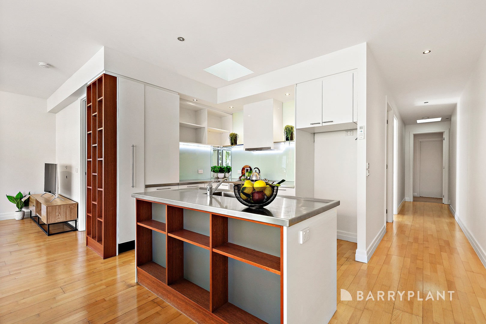 27/100 Queensberry Street, Carlton, VIC 3053, Carlton - Thumbnail 2