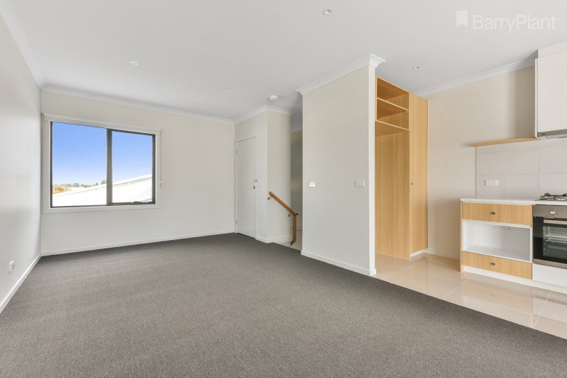 27/5-13 Oxford Street, Whittington, VIC 3219, Whittington - Thumbnail 3